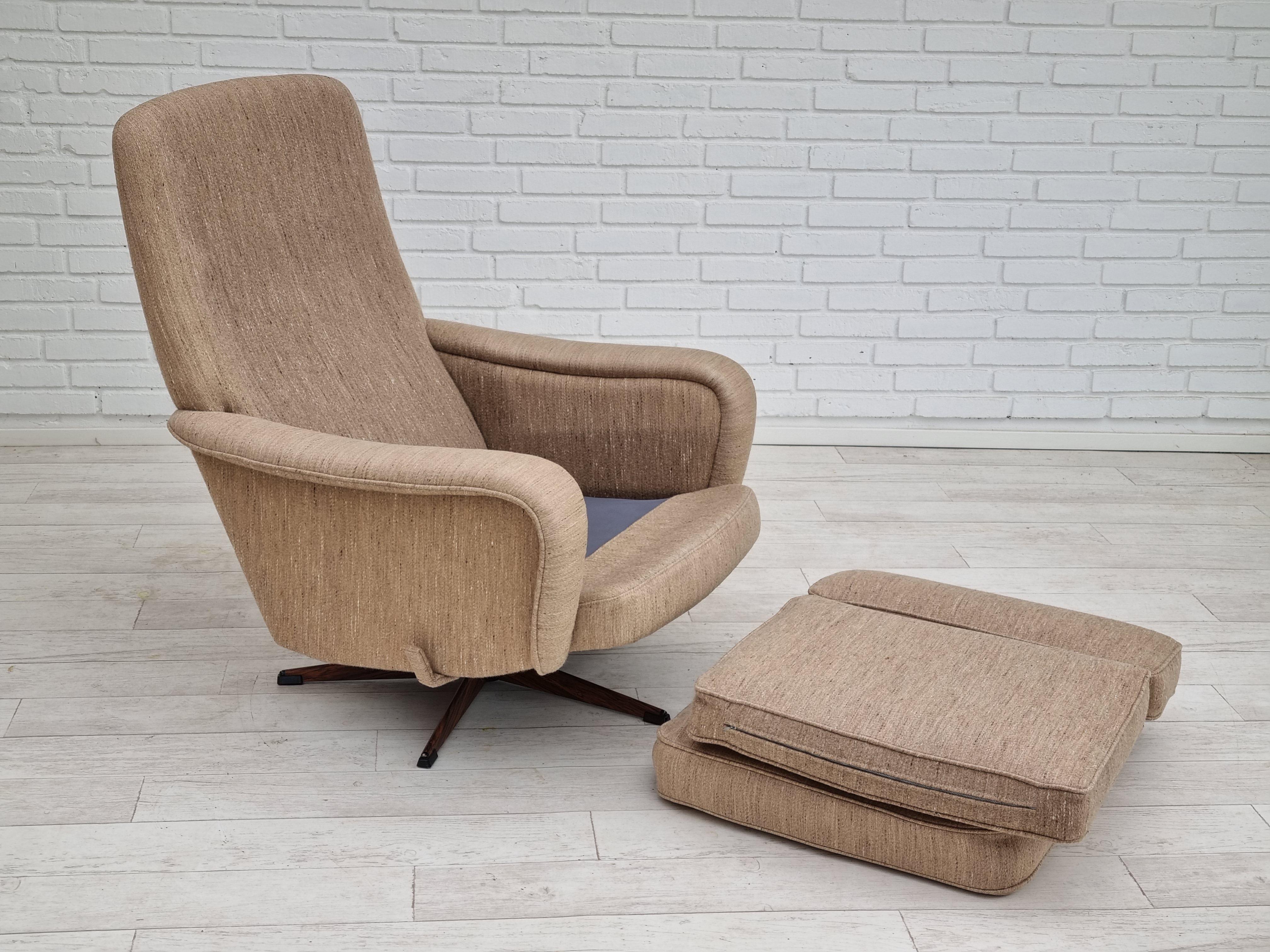 1970s, Danish Design by Madsen & Schubell, Swivel Armchair, Footstool, Wool For Sale 7