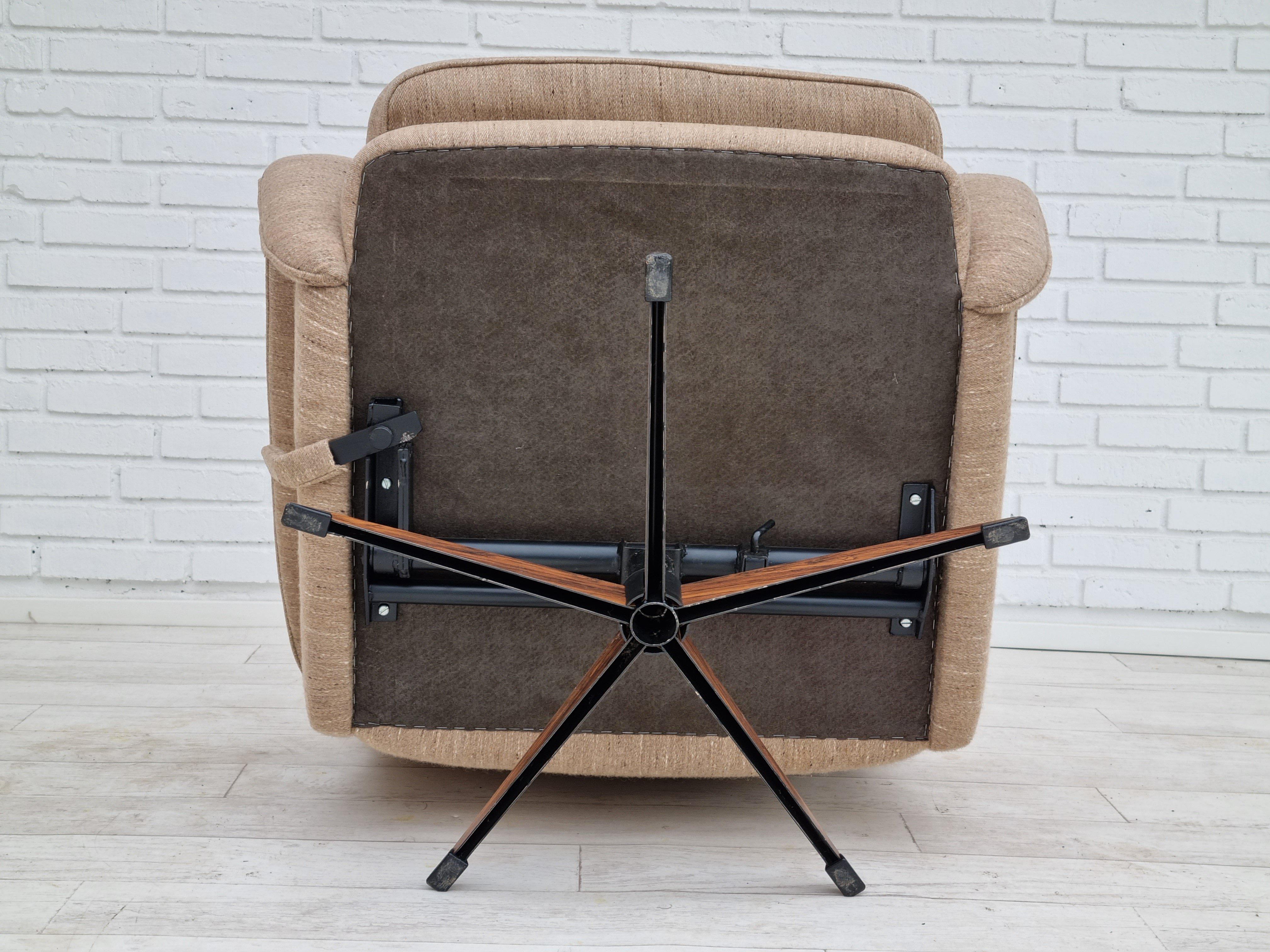 1970s, Danish Design by Madsen & Schubell, Swivel Armchair, Footstool, Wool For Sale 8