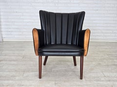 Années 1970, Design/One danois par Svend Skipper, fauteuil, modèle "Teddy", bois de teck.