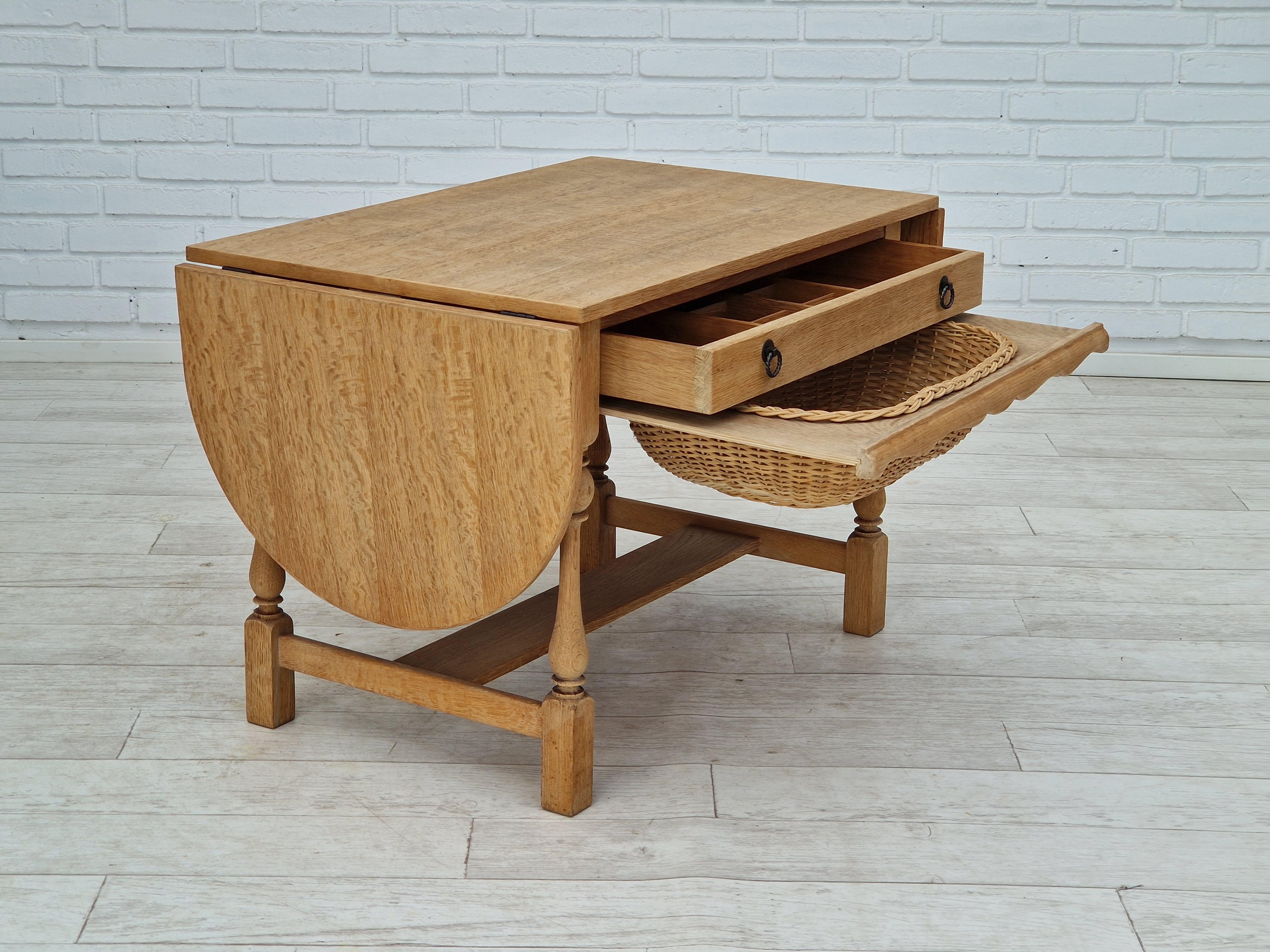1970s, Danish Design, Coffee / Sewing Table, Oak Wood, Original Condition 1