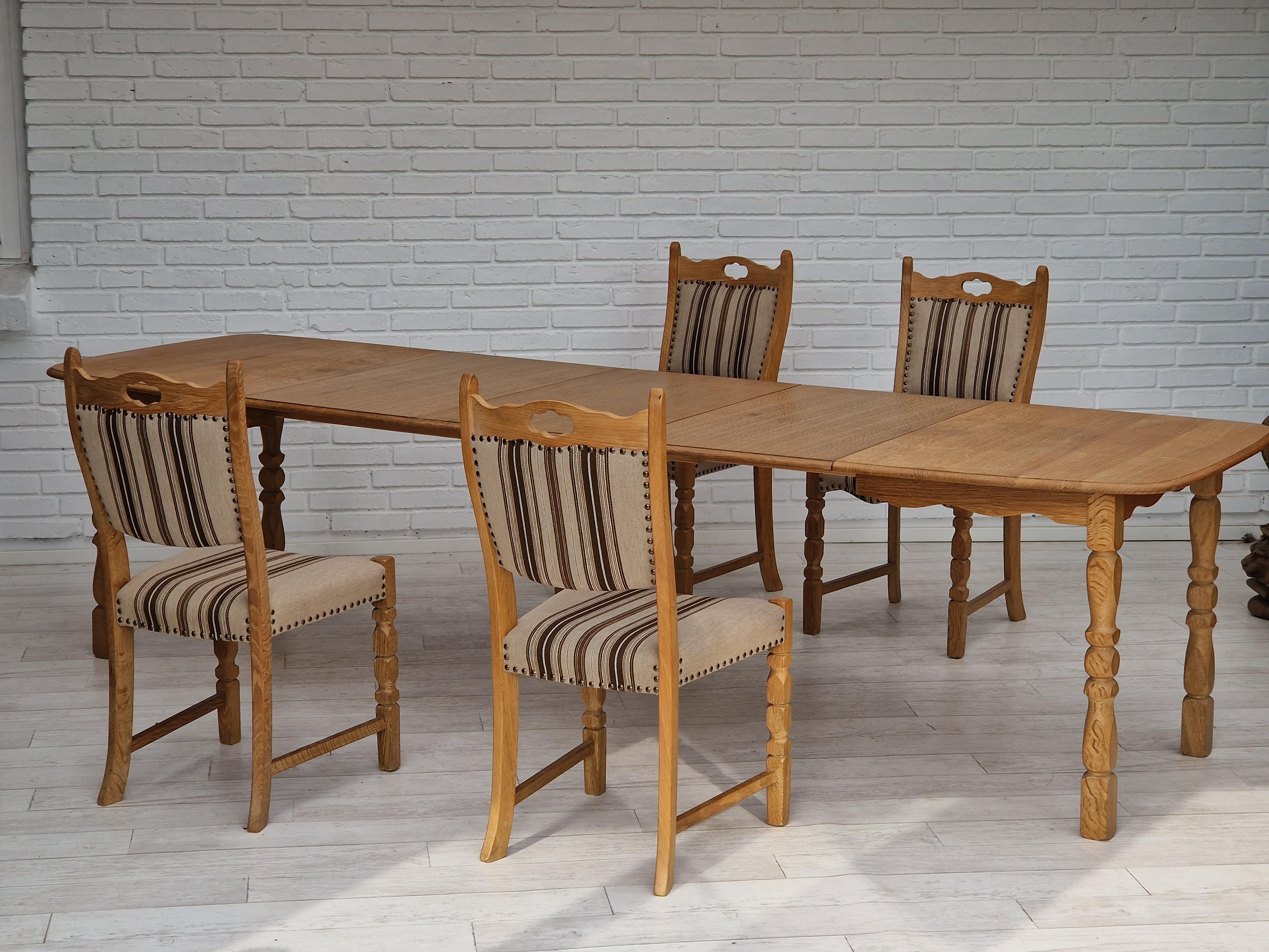 1970s, Danish Design, Dinning Set of Table and Four Chairs, Oak Wood, Wool For Sale 6