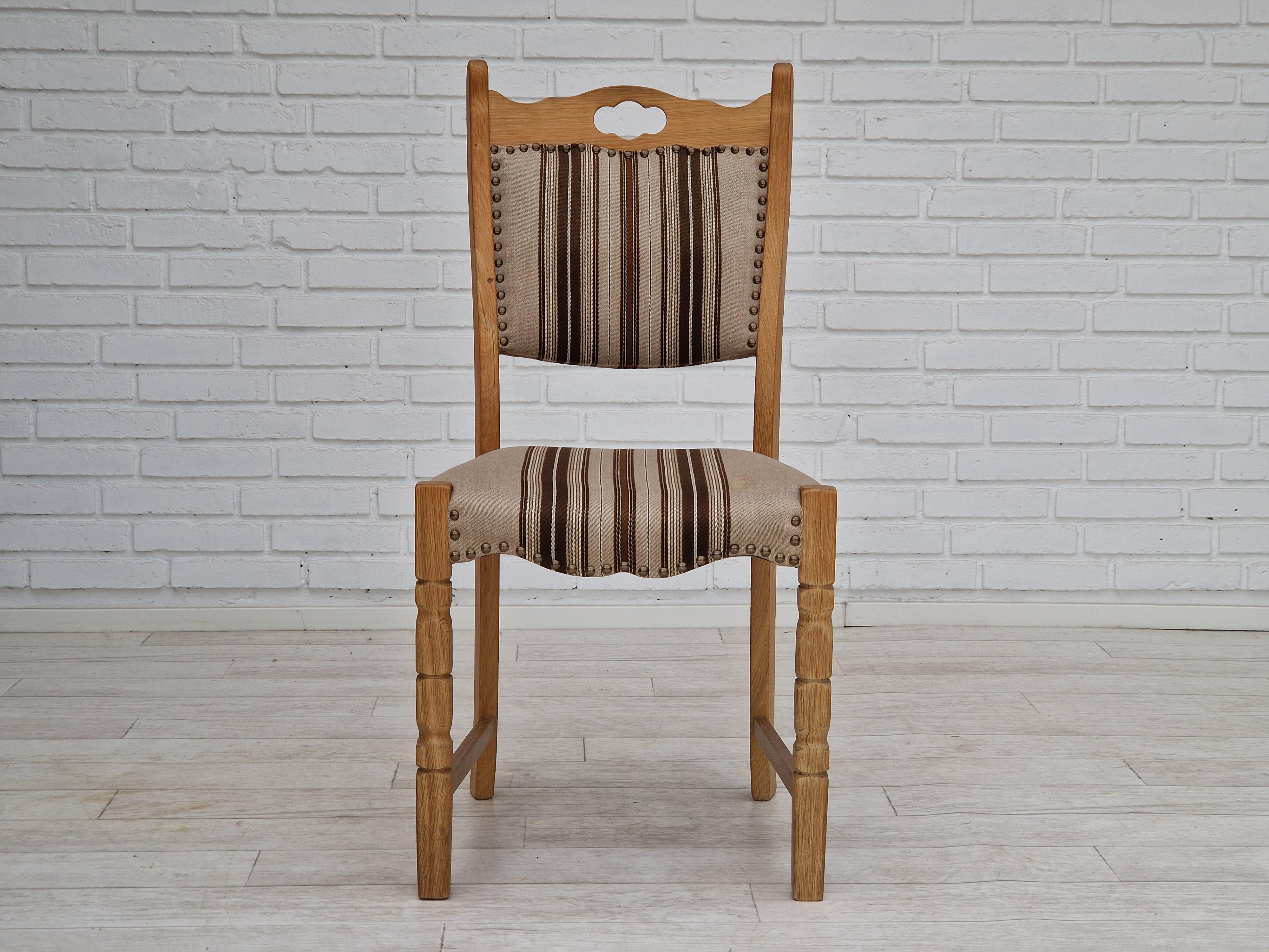 1970s, Danish Design, Dinning Set of Table and Four Chairs, Oak Wood, Wool For Sale 13