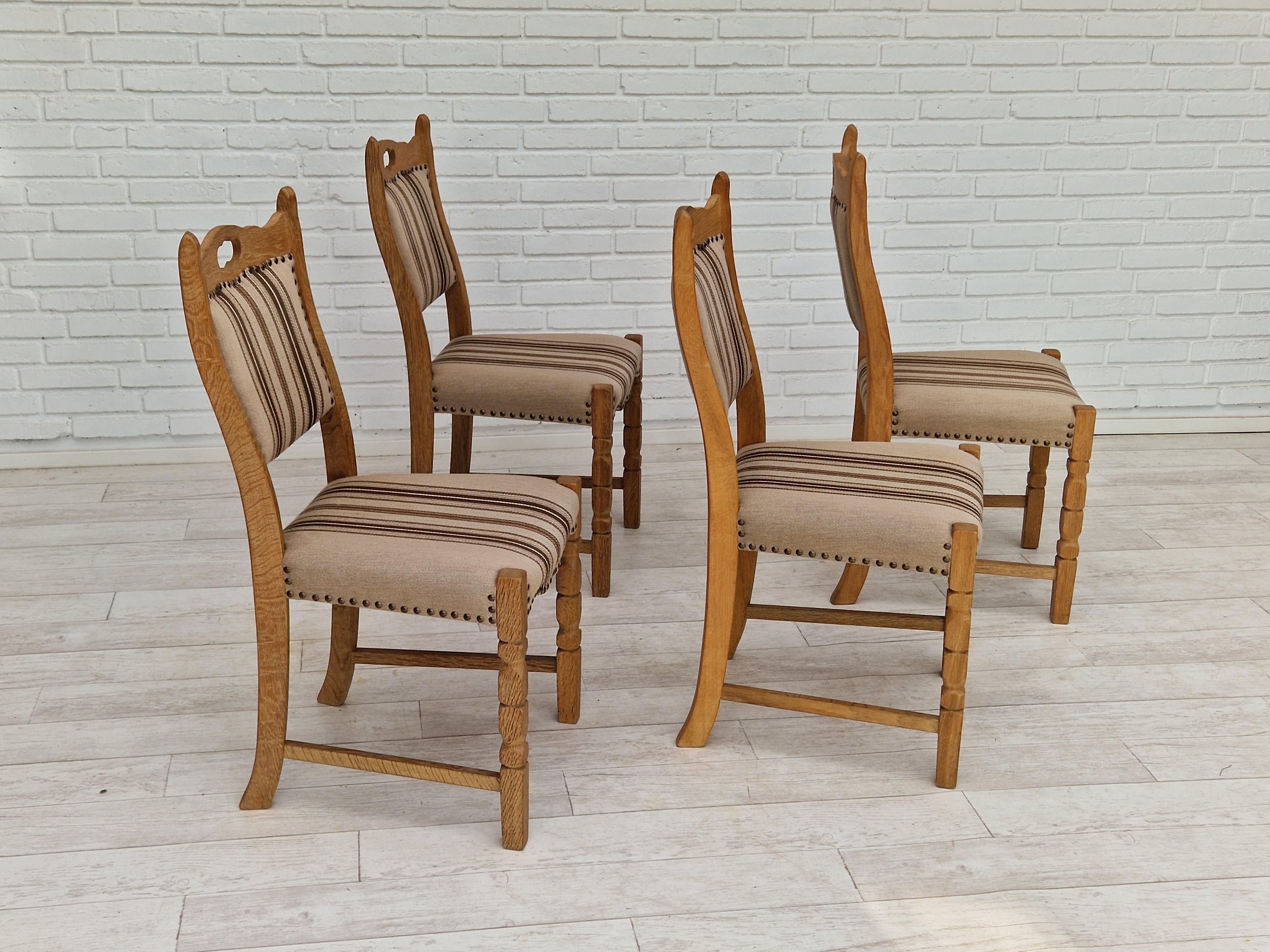 1970s, Danish Design, Dinning Set of Table and Four Chairs, Oak Wood, Wool For Sale 15