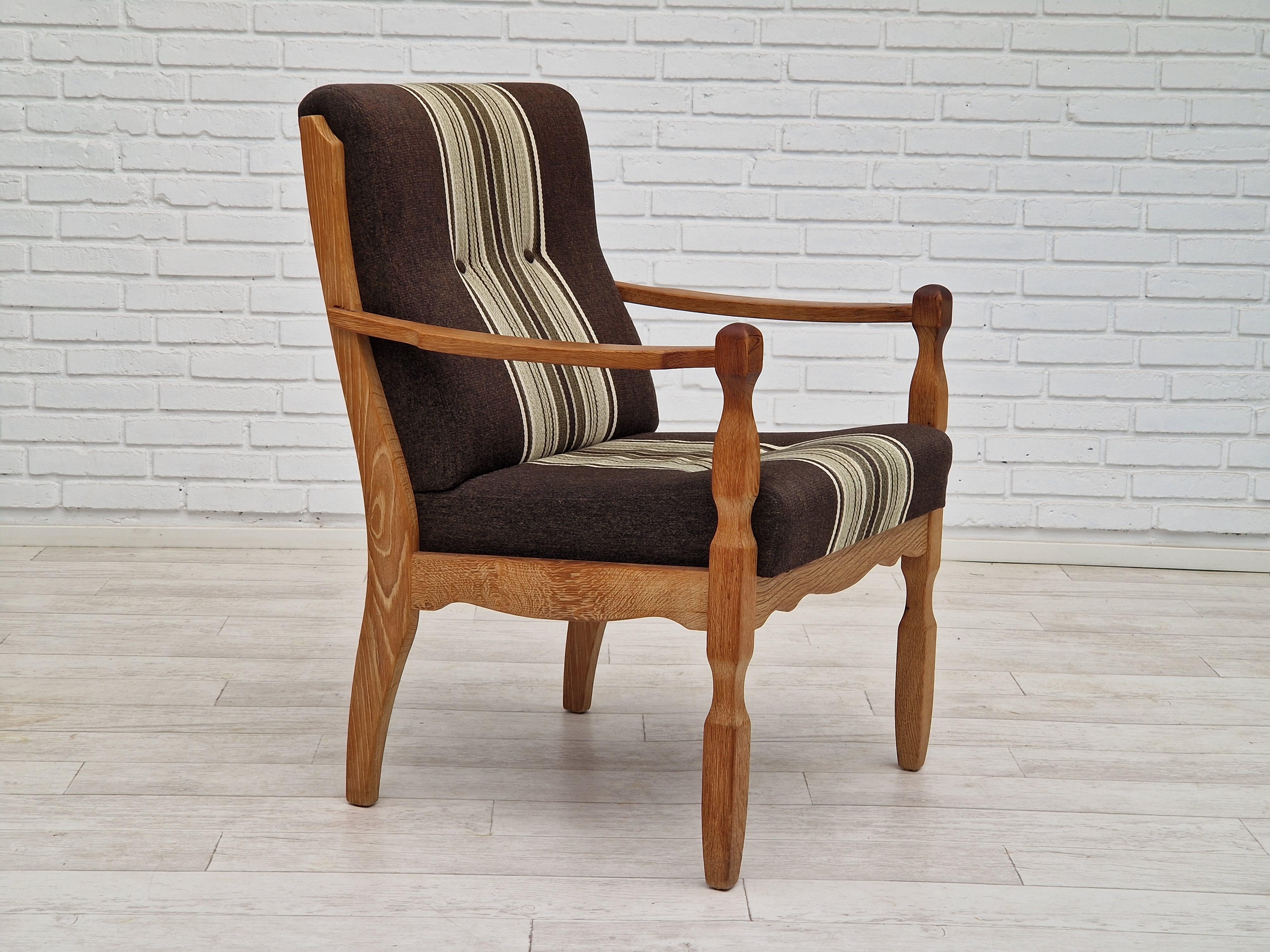 1970s, Danish design. Oak wood armchair in furniture wool. Original very good condition: no smells and no stains.