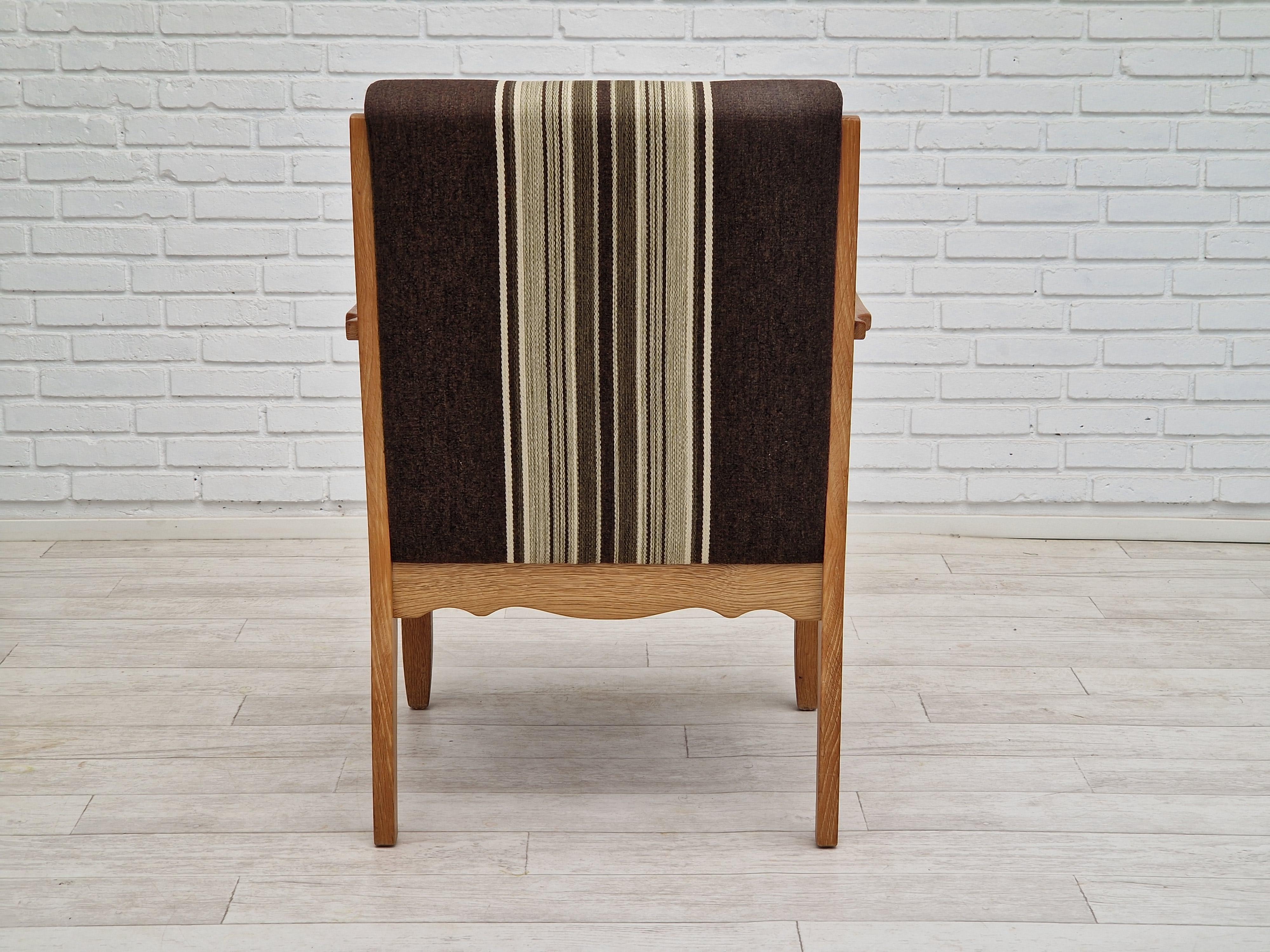 Mid-20th Century 1970s, Danish design, oak wood armchair in furniture wool, oak wood. For Sale