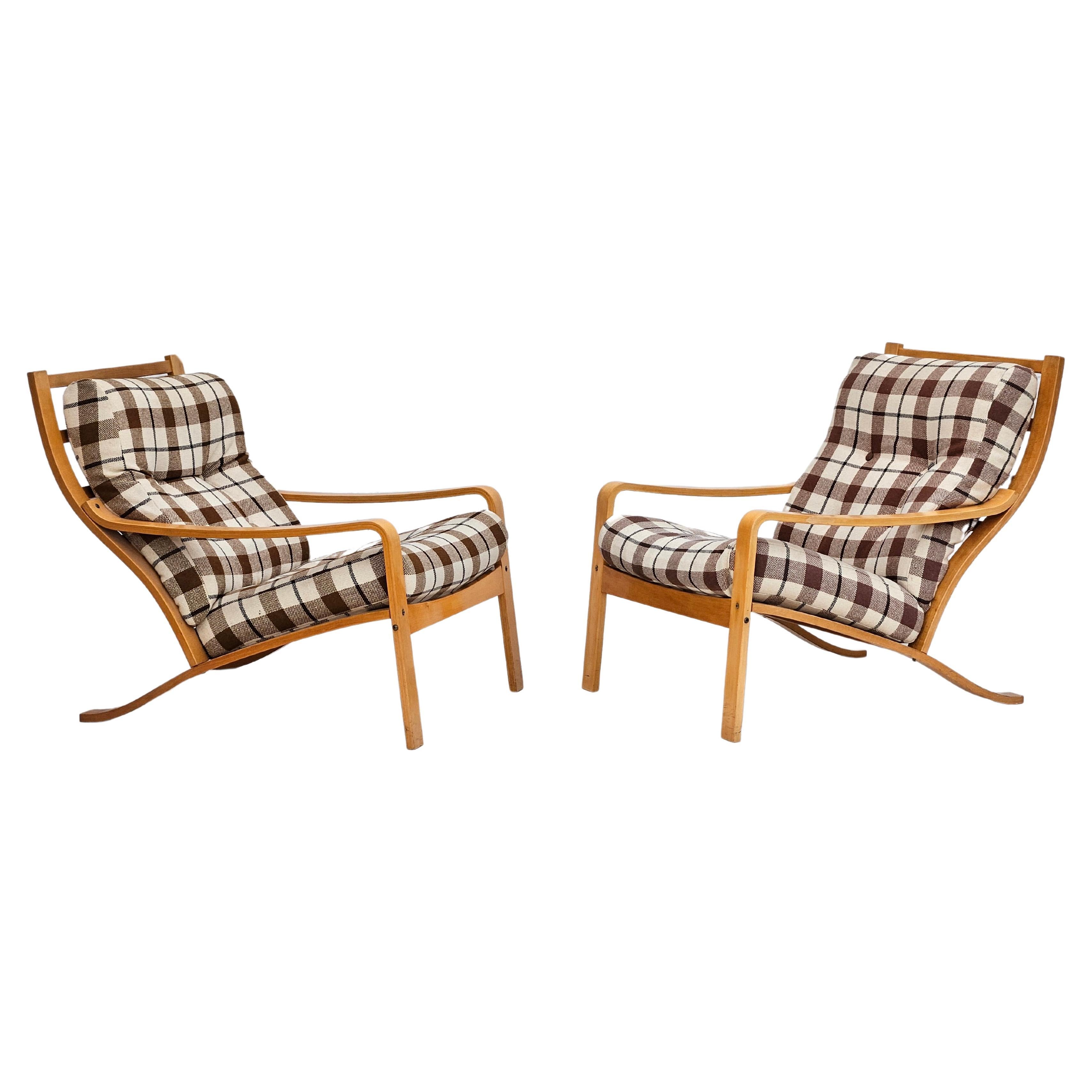 1970s, Danish design, par of two lounge chairs in furniture wool, original. For Sale