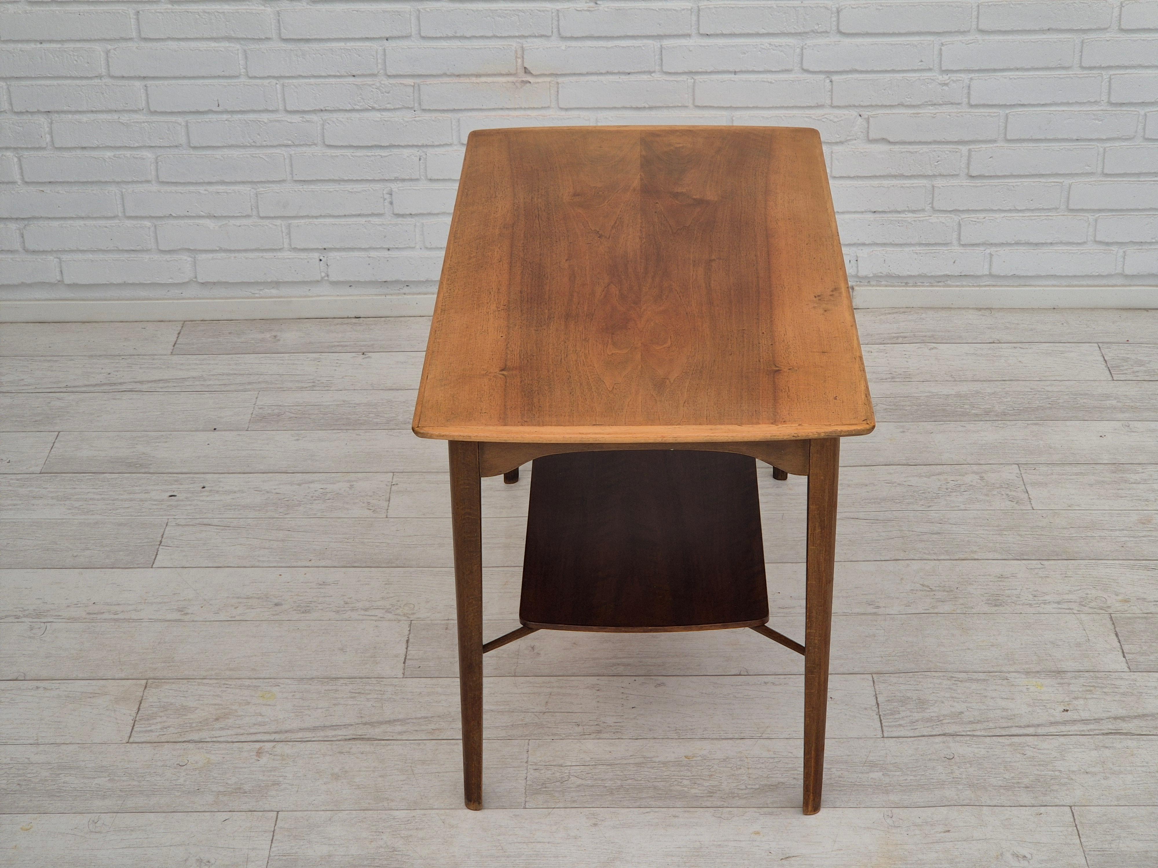 1970, design danois, table de canapé, bois de teck, bois de hêtre, original en vente 1