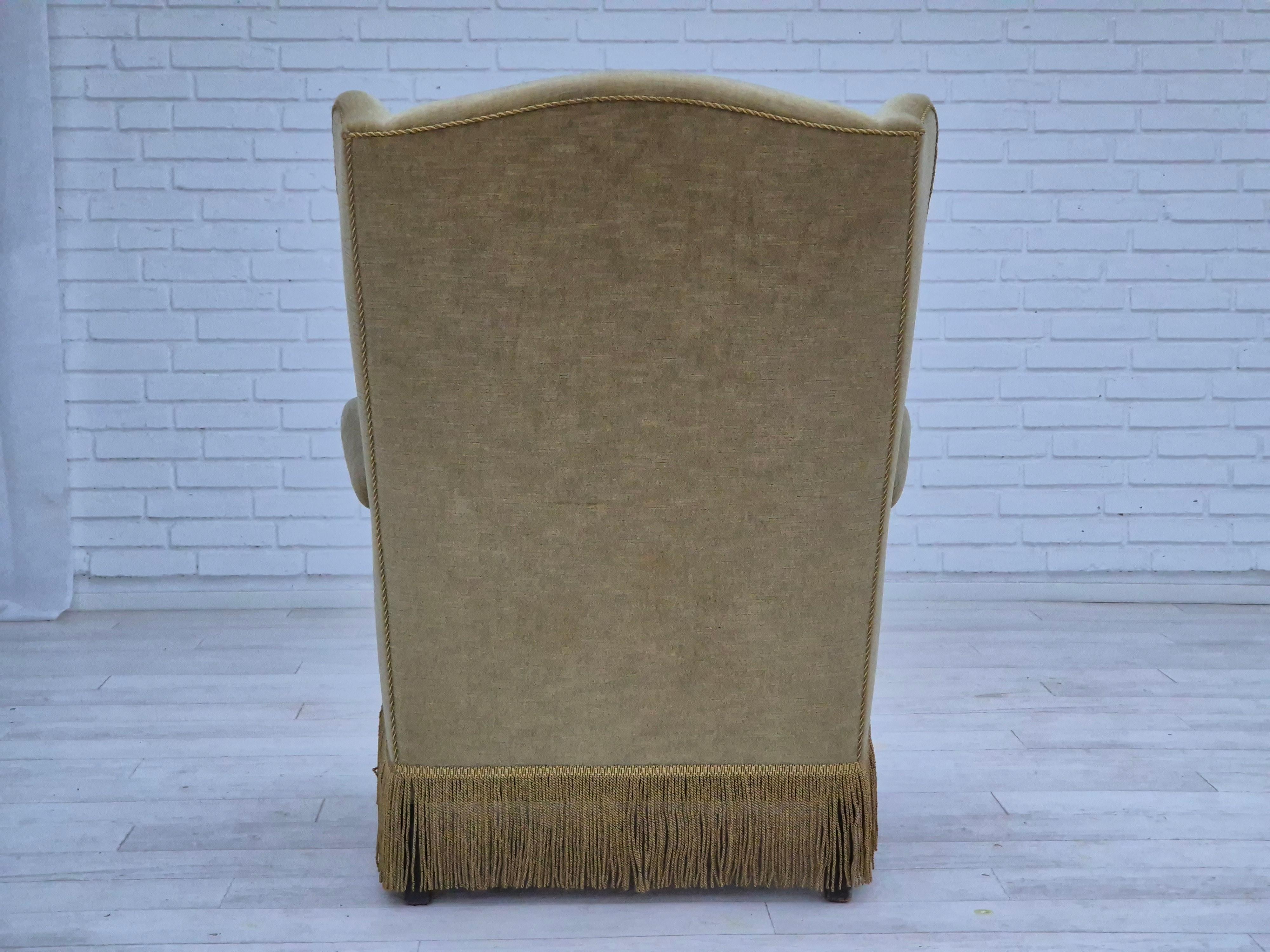 Velvet 1970s, Danish design, wingback armchair, original condition, furniture velour. For Sale
