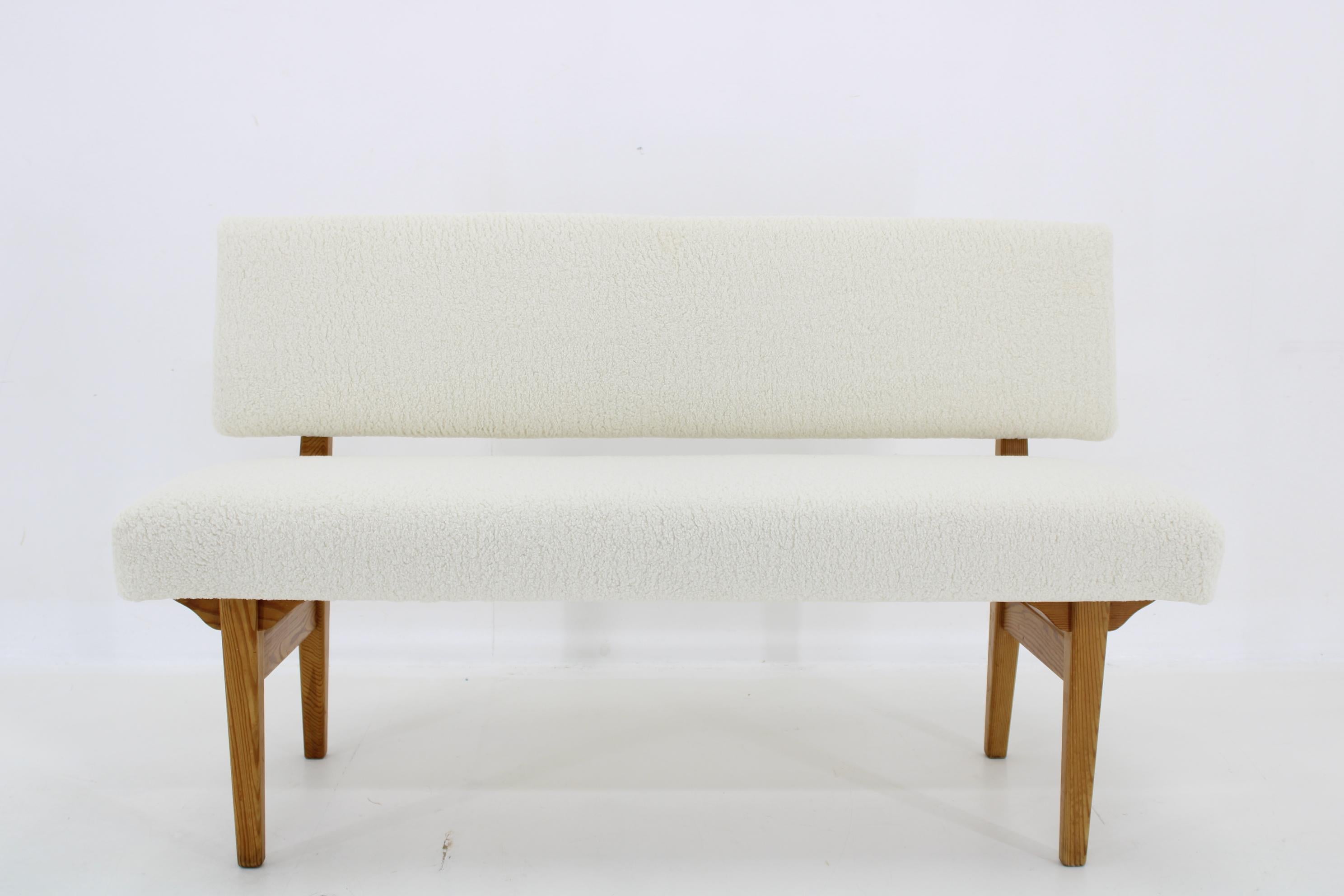 - carefully refurbished
- newly upholstered in synthetic sheepskin fabric