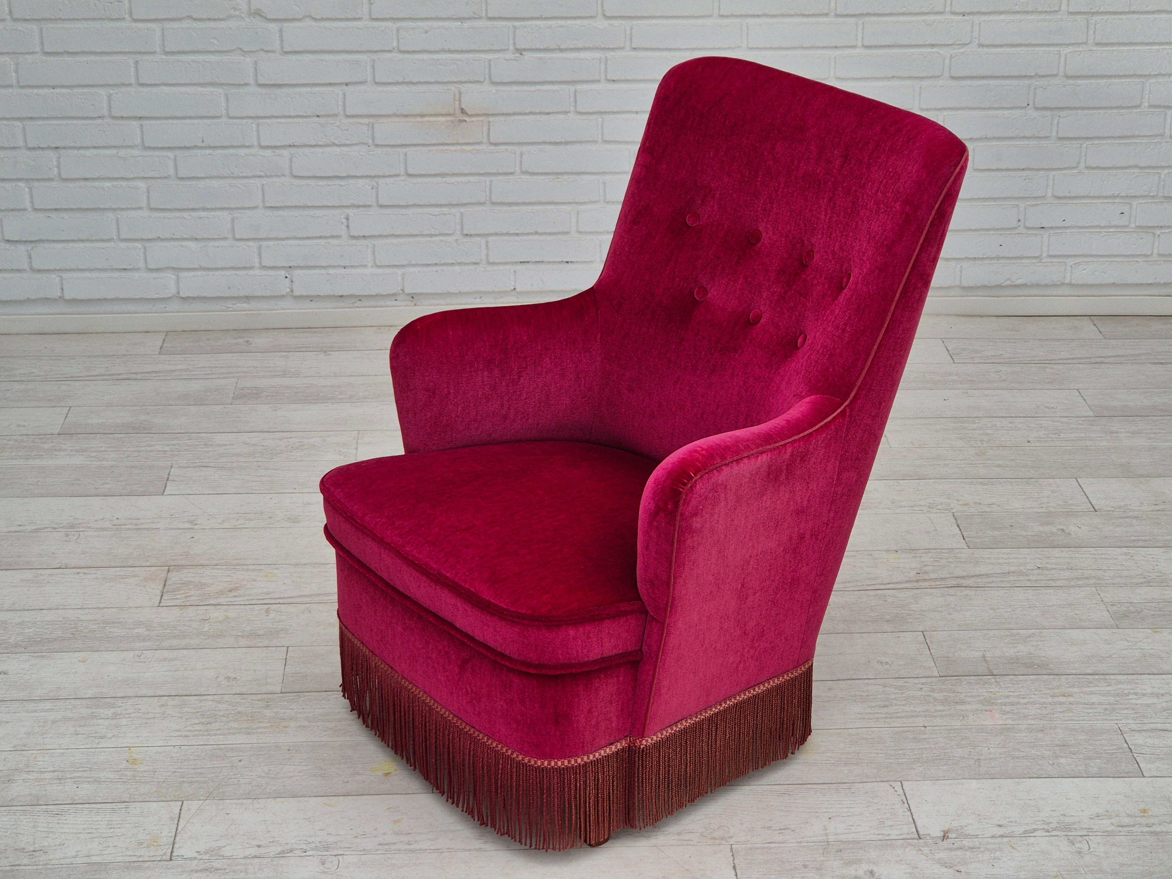 1970s, Danish easy chair, original very good condition, furniture velour. For Sale 2