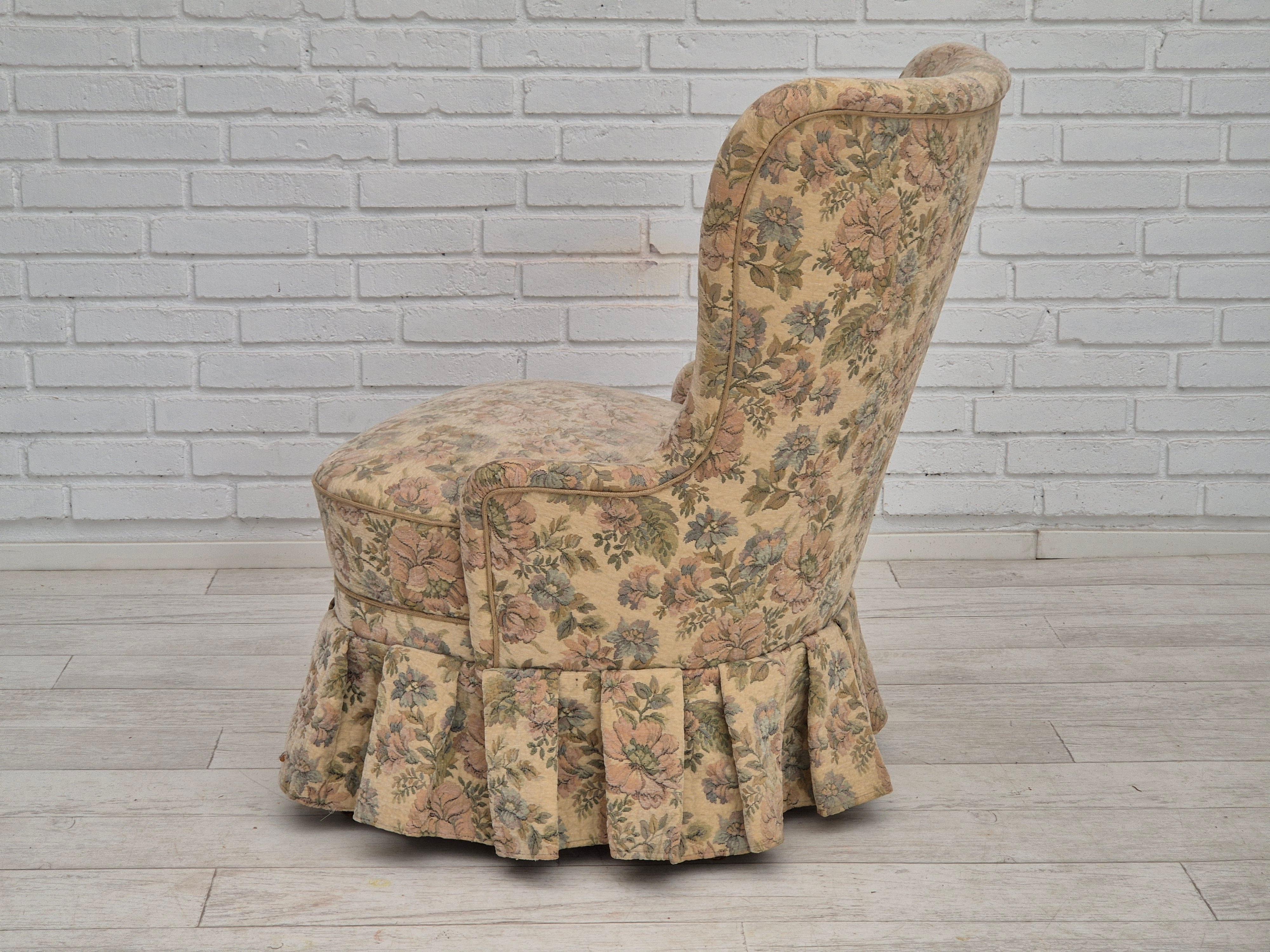 Fauteuil d'appoint danois des années 1970, très bon état d'origine, velours de meuble en vente 6
