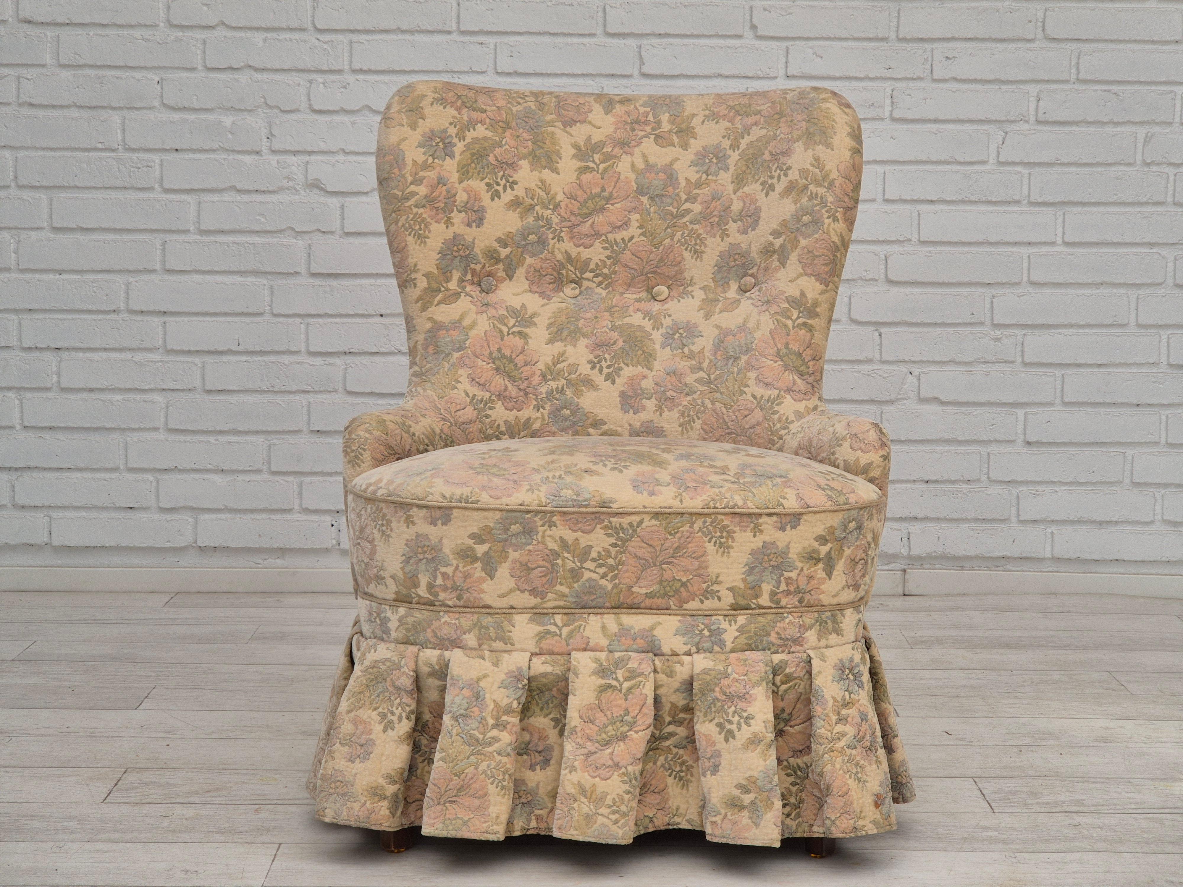 Scandinave moderne Fauteuil d'appoint danois des années 1970, très bon état d'origine, velours de meuble en vente
