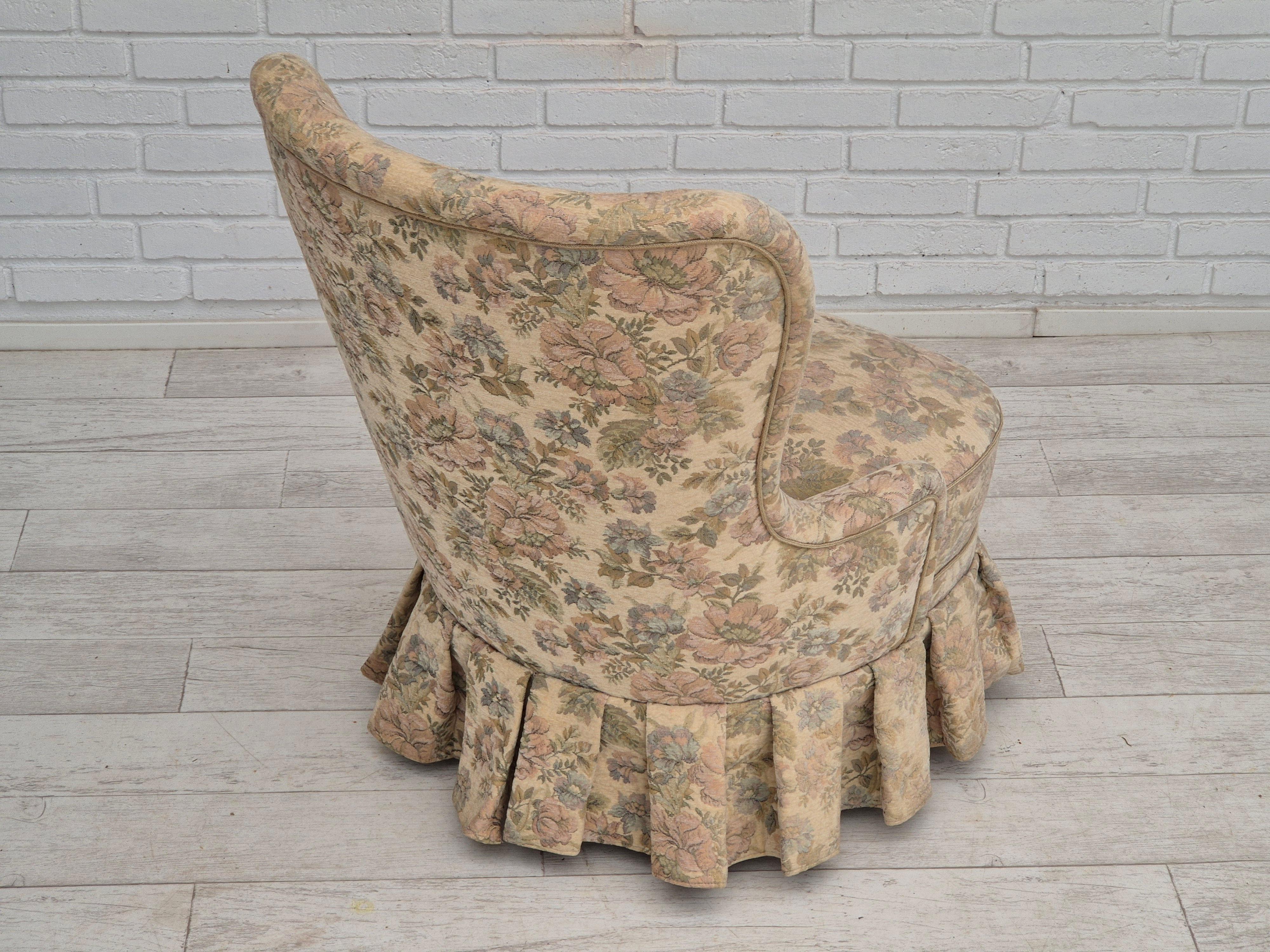 Fauteuil d'appoint danois des années 1970, très bon état d'origine, velours de meuble Bon état - En vente à Tarm, 82
