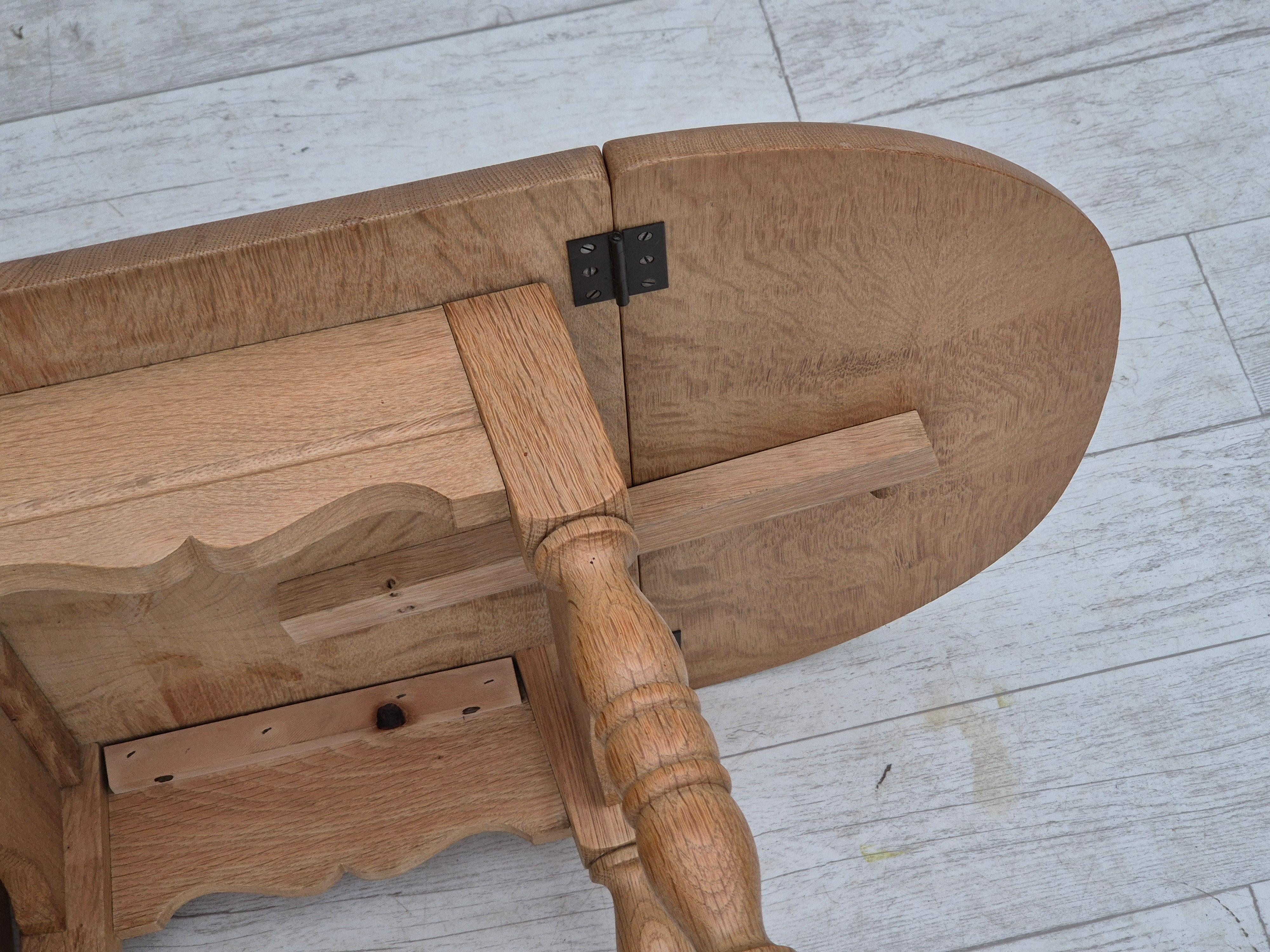 Tavolino pieghevole danese degli anni '70, in legno massiccio di Oak, condizioni originali. in vendita 9