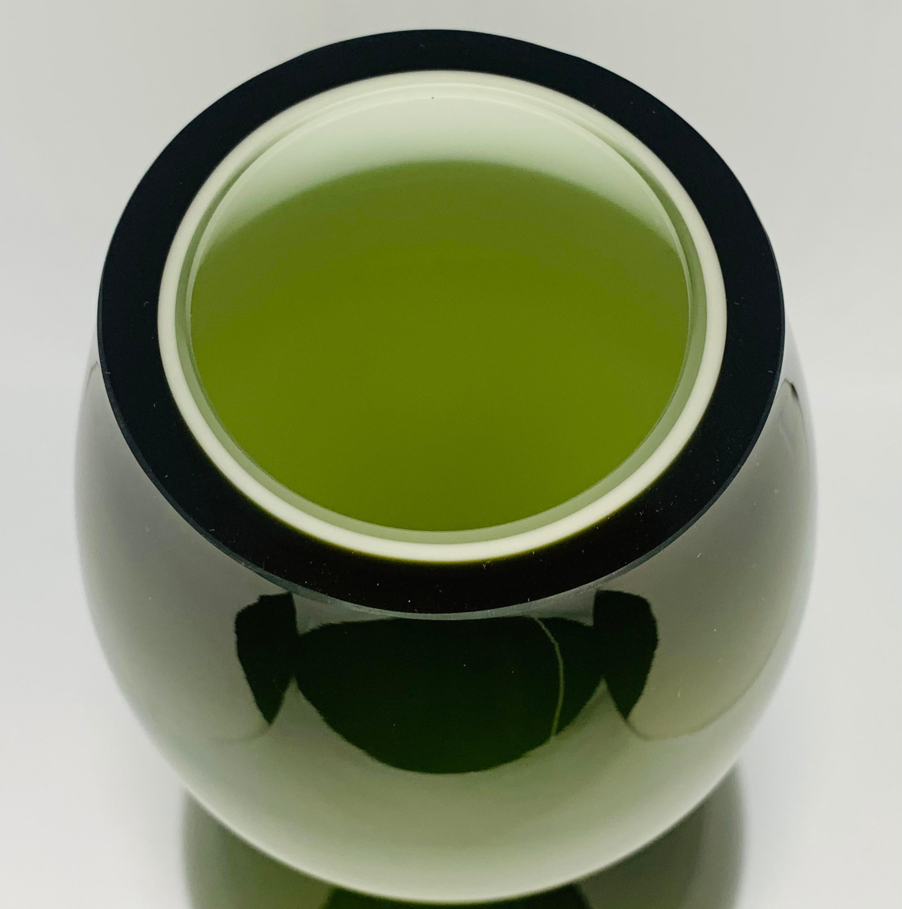 1970s Danish Hand Blown Holmegaard Encased Green Glass Hourglass Shaped Vase 4