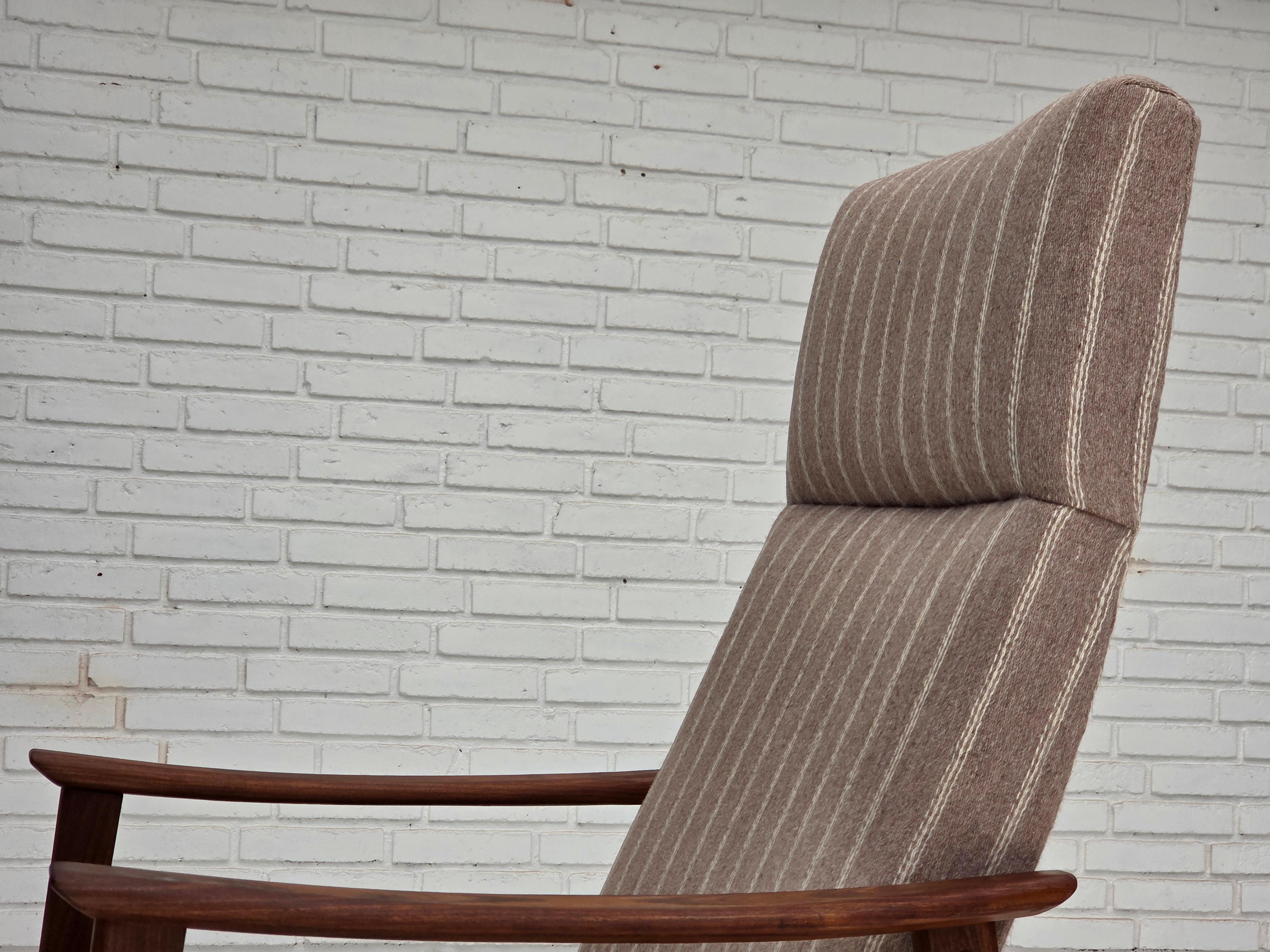 Años 70, sillón danés de respaldo alto, mueble de lana, madera de teca, original. en venta 6