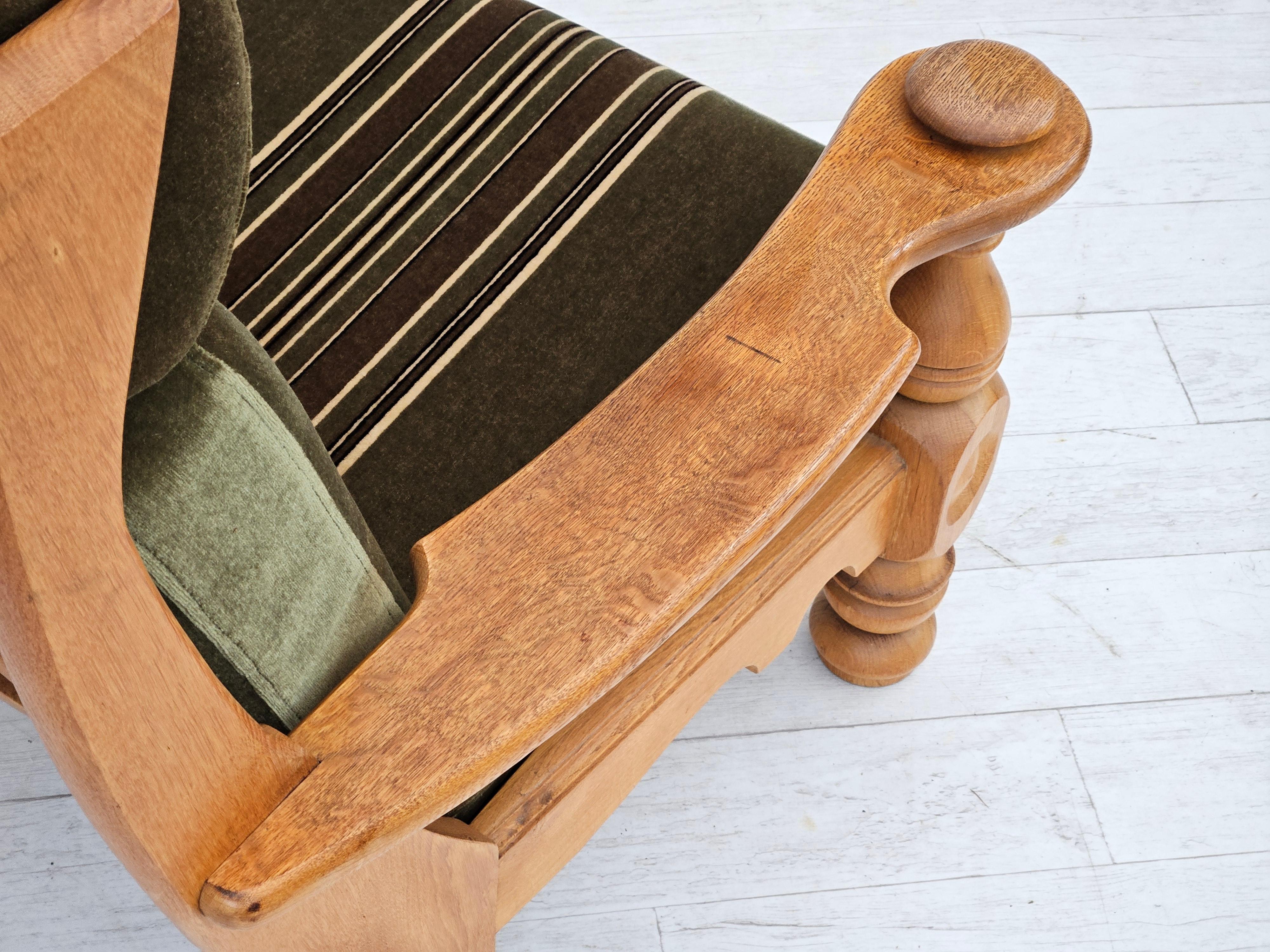 1970s, Danish highback armchair, original condition, velour, solid oak wood. For Sale 12