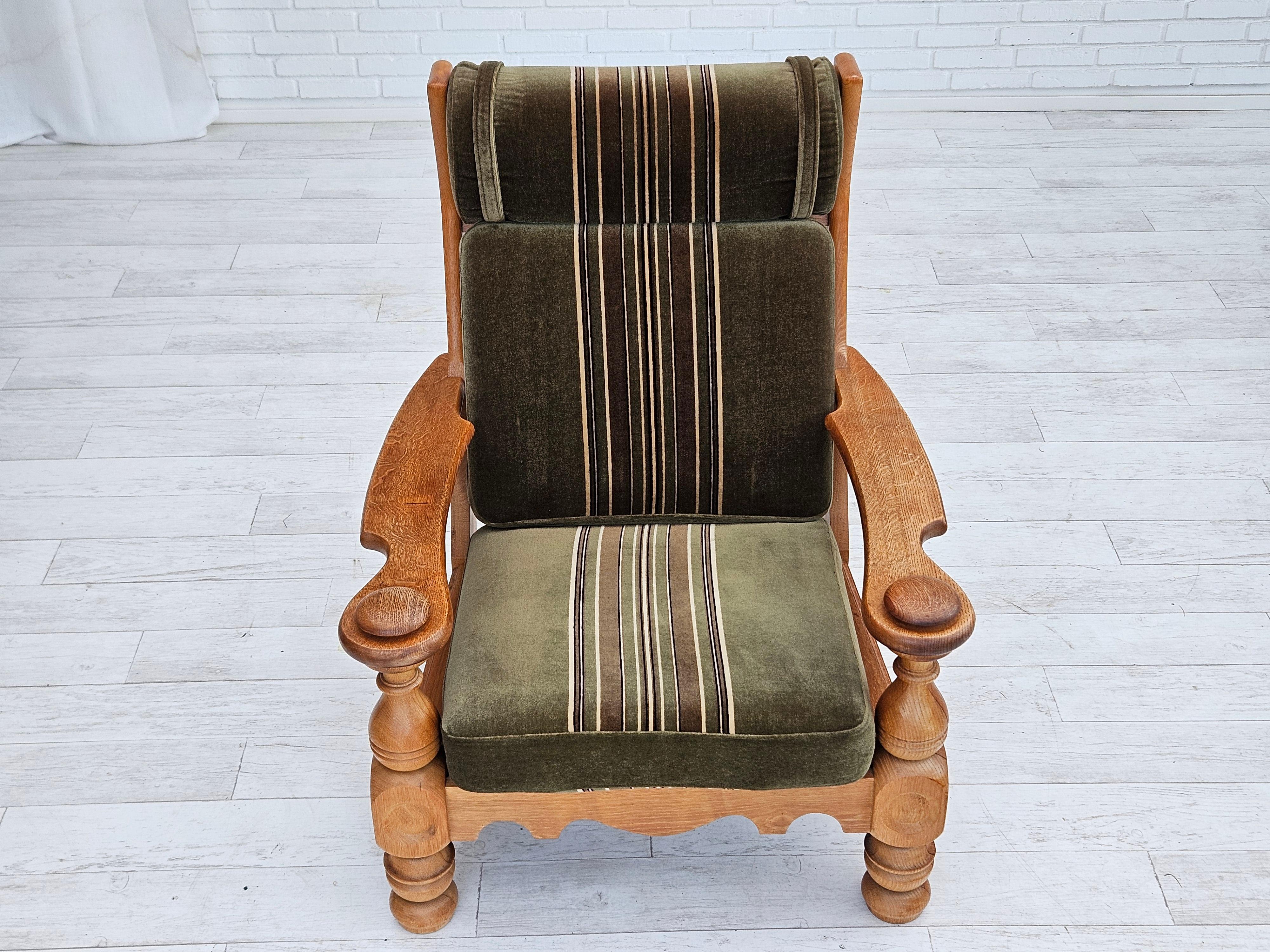 1970s, Danish highback armchair, original condition, velour, solid oak wood. In Good Condition For Sale In Tarm, 82