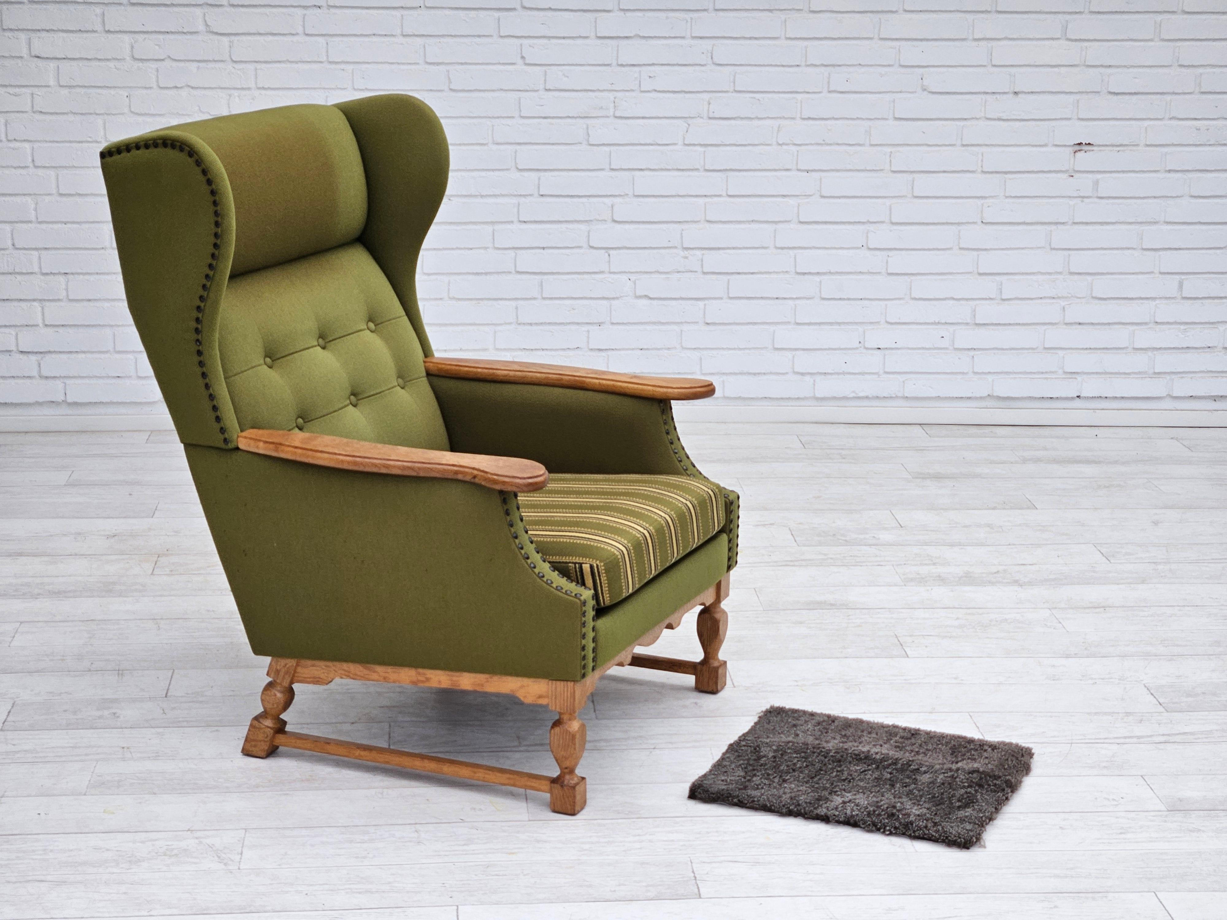 1970, fauteuil danois à dossier haut, laine, chêne, original en très bon état. en vente 7