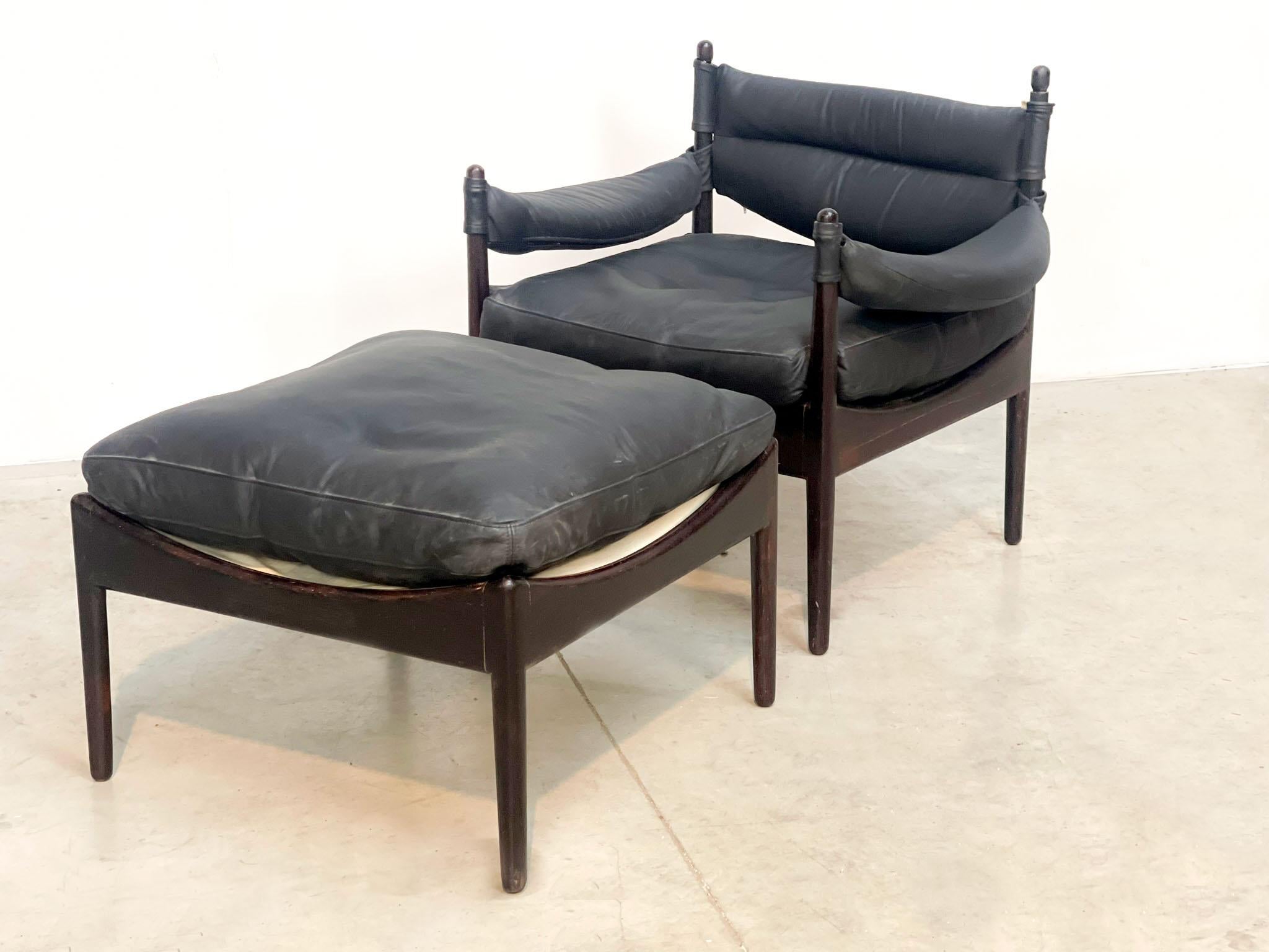 Joli fauteuil de salon danois du designer danois Kristian Vedel. Kristian Vedel a conçu cette chaise dans les années 1960 pour la collection 