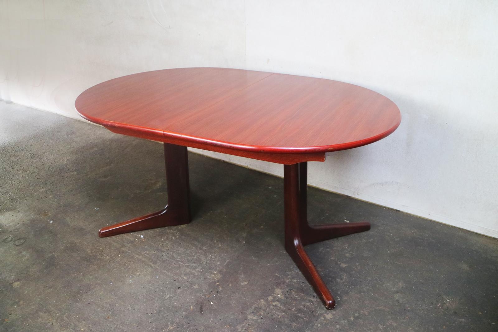 Late 20th Century 1970s Danish large extending dining table by Skovby For Sale