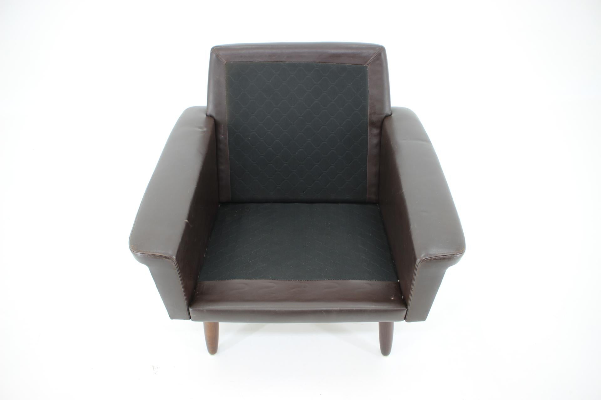 1970s Danish Leather Lounge Chair 6