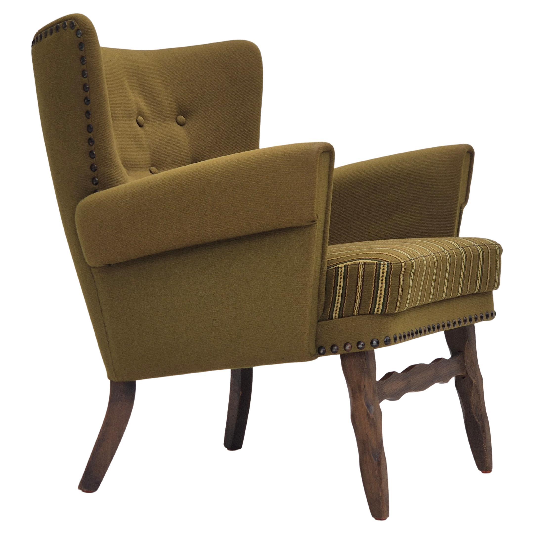 1970s, Danish lounge chair, original green furniture wool, oak wood.