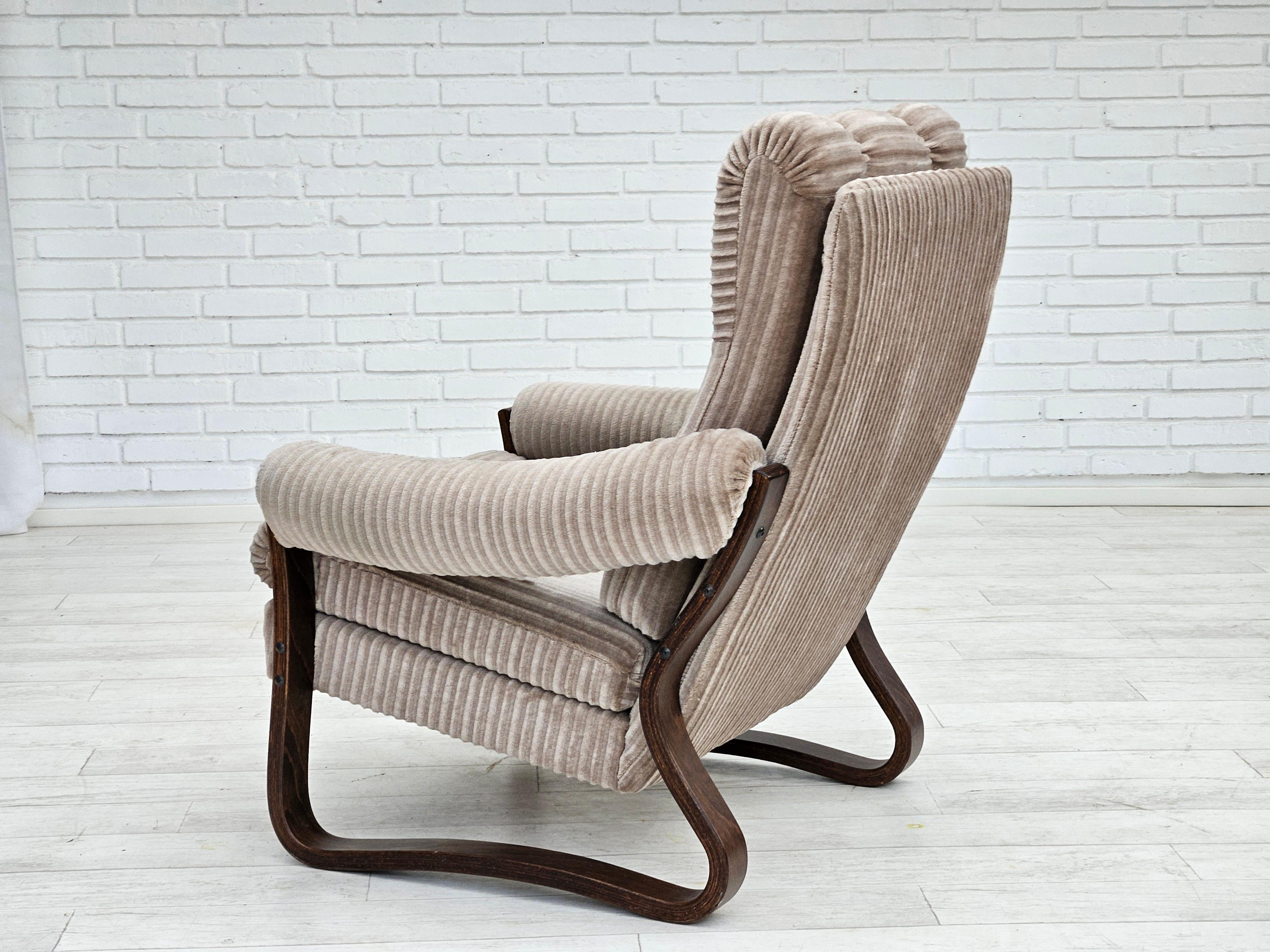 1970s, Danish lounge chair, original very good condition, corduroy. For Sale 11