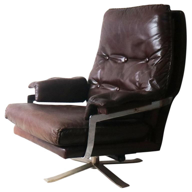 1970s Danish Midcentury Leather Reclining Lounge Chair For Sale