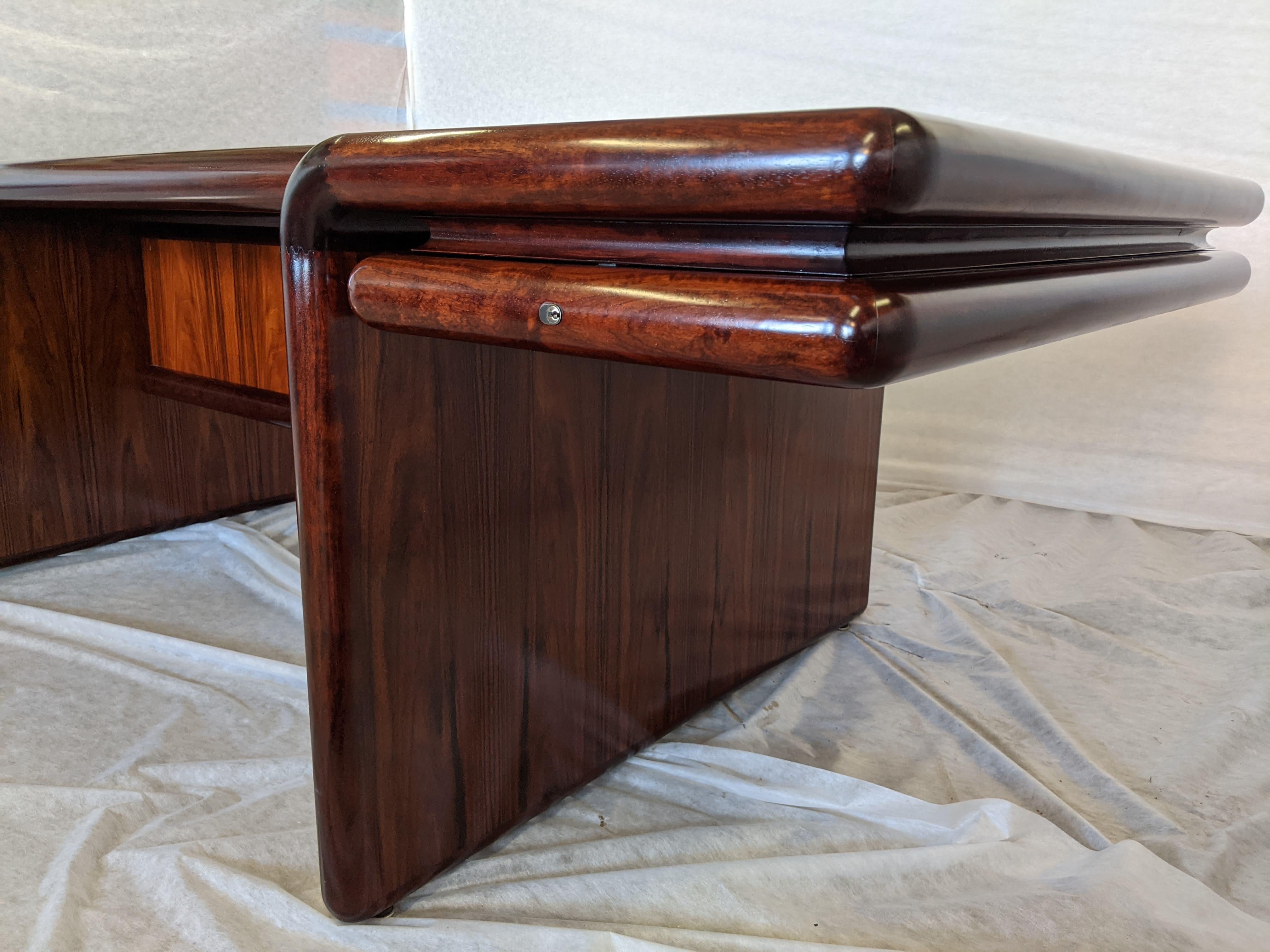 1970s, Danish Modern Dyrlund Supreme Executive Desk in Rosewood 3