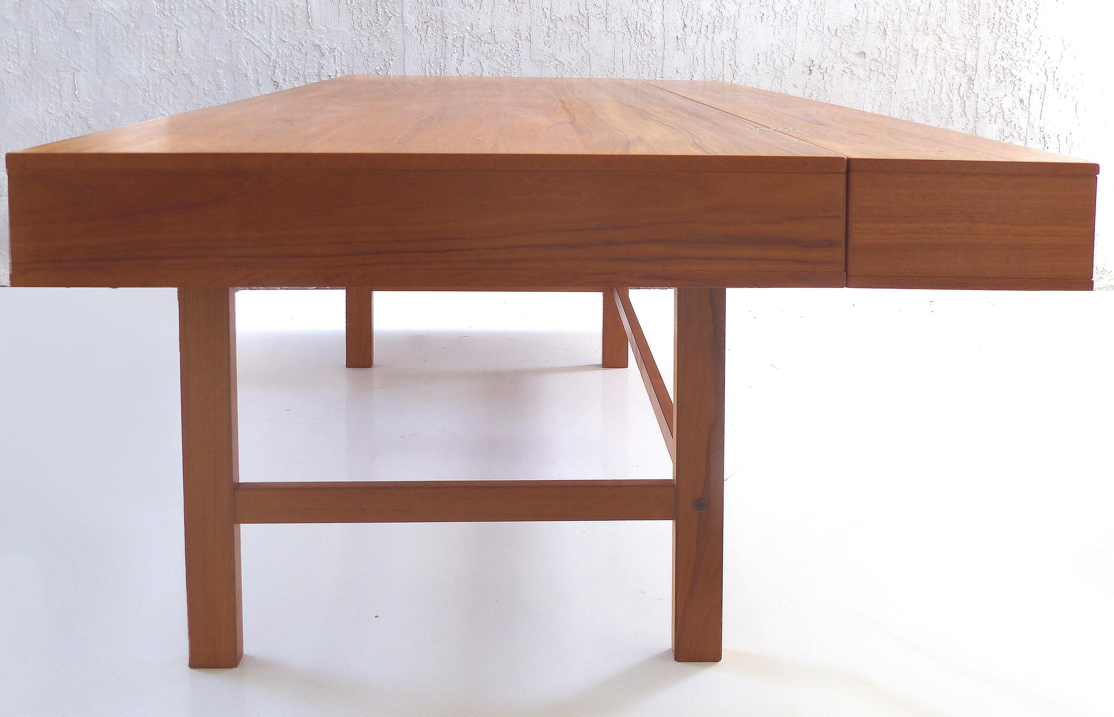 1970s Danish Modern Jens Quistgaard and Peter Løvig Nielsen Writing Desk In Good Condition In Miami, FL