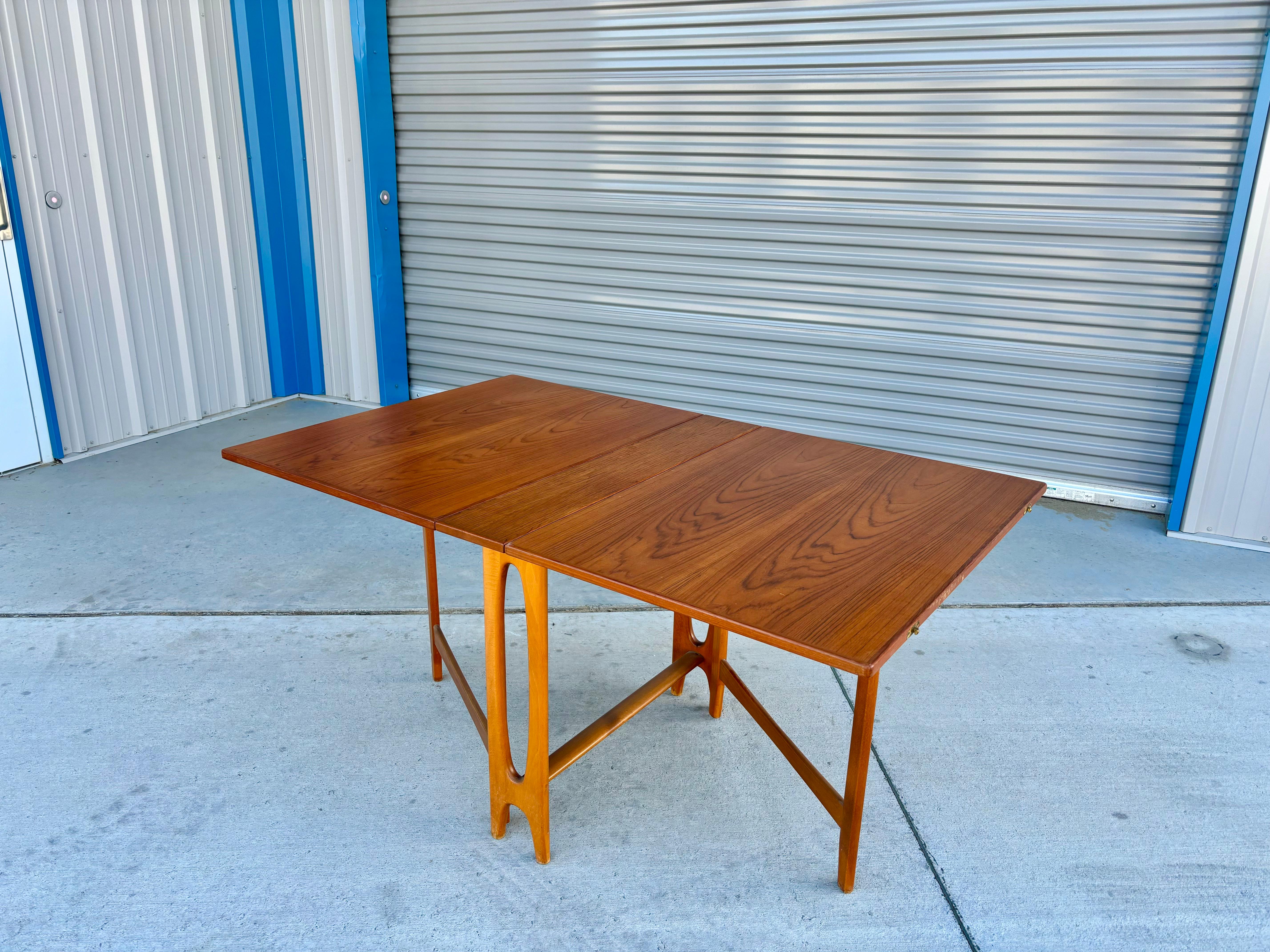 1970s Danish Modern Large Expanding Teak Dining Table - a Pair For Sale 11