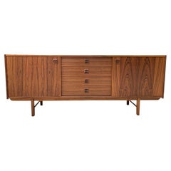 1970 Crédence danoise moderne en bois de rose