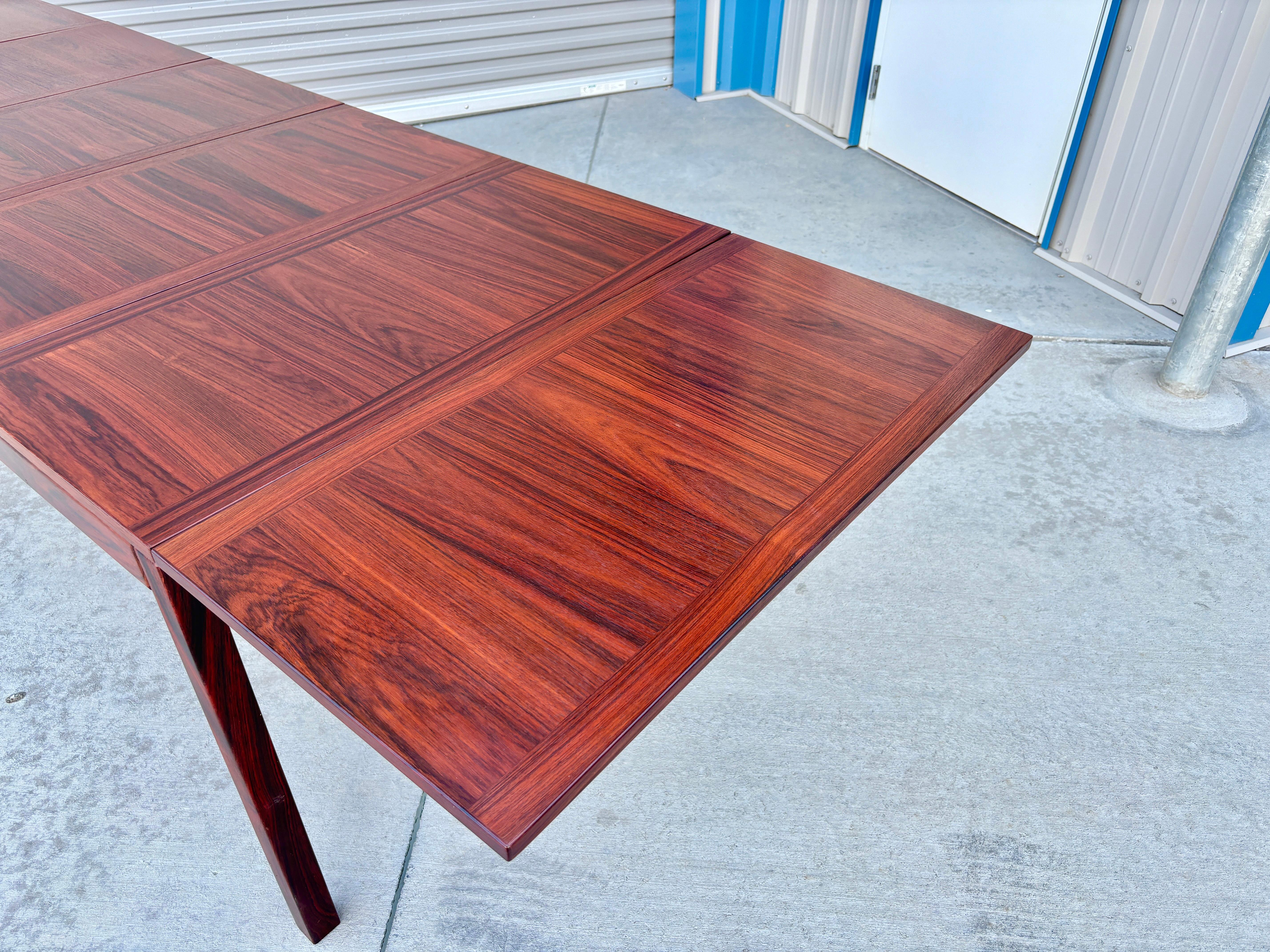 1970s Danish Modern Rosewood Extending Dining Table by Vejle Stole & Møbelfabrik For Sale 9