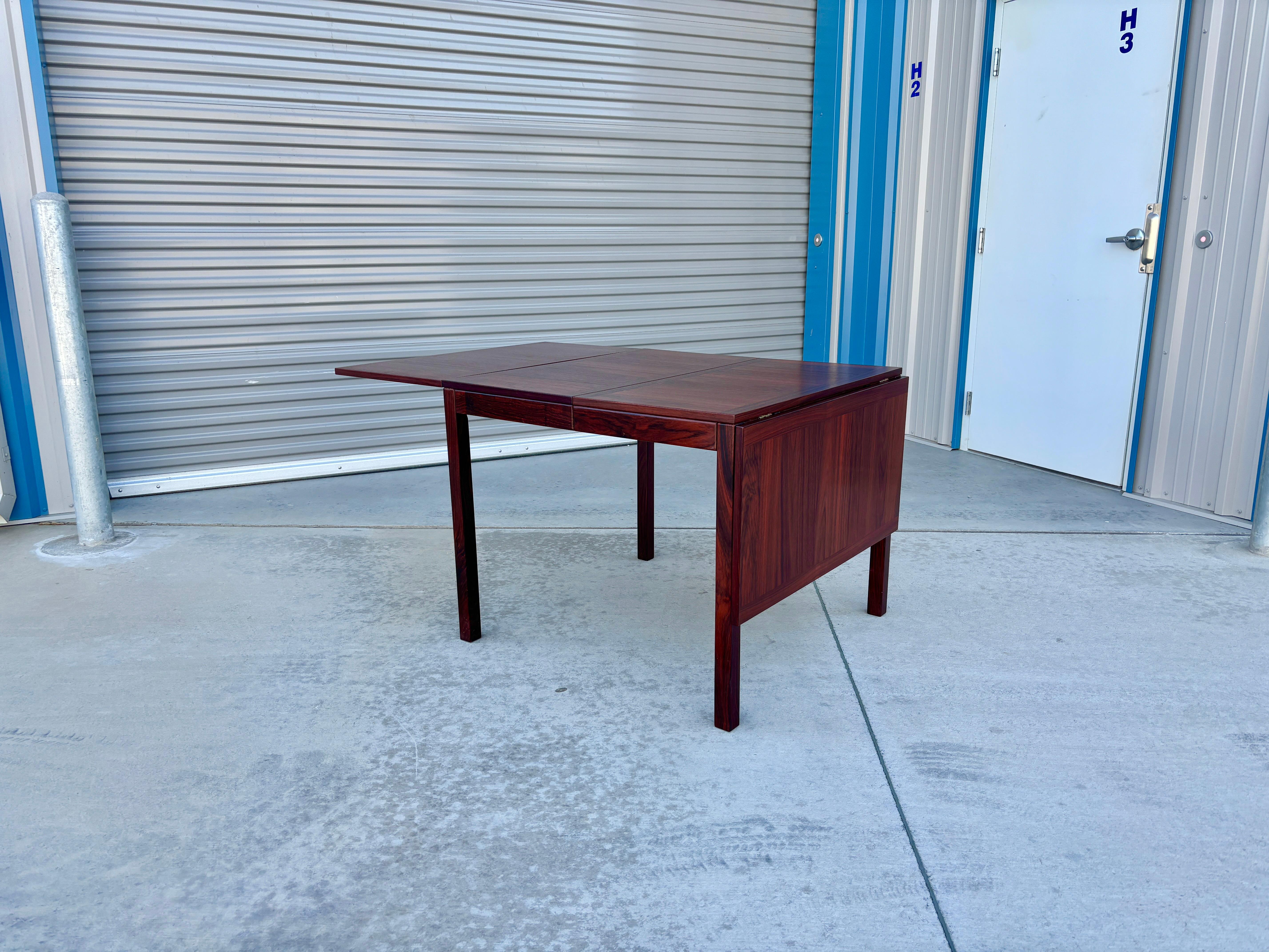 1970s Danish Modern Rosewood Extending Dining Table by Vejle Stole & Møbelfabrik For Sale 3