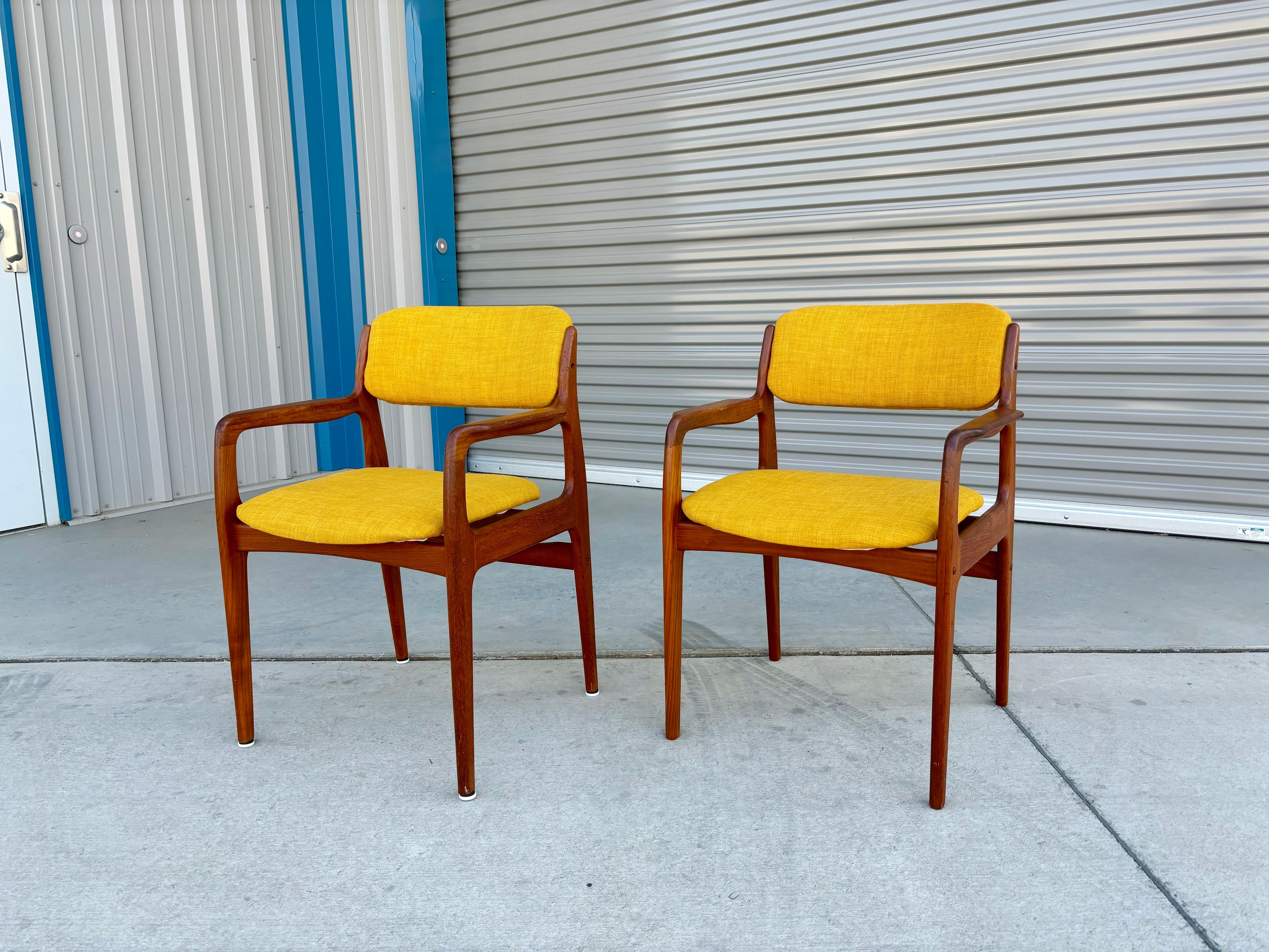 1970s Danish Modern Teak Dining Chairs For Sale 4