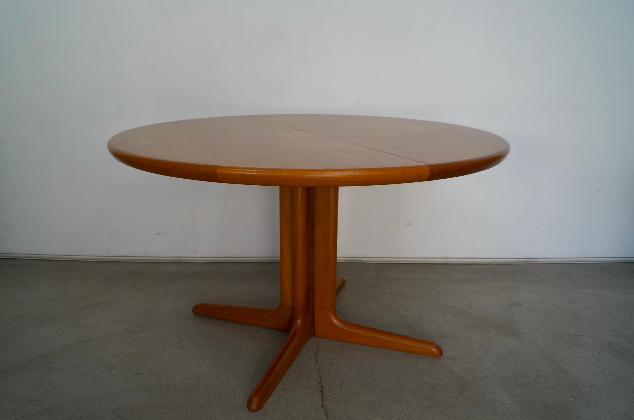 1970s Danish Modern Teak Dining Table by Skovby 2