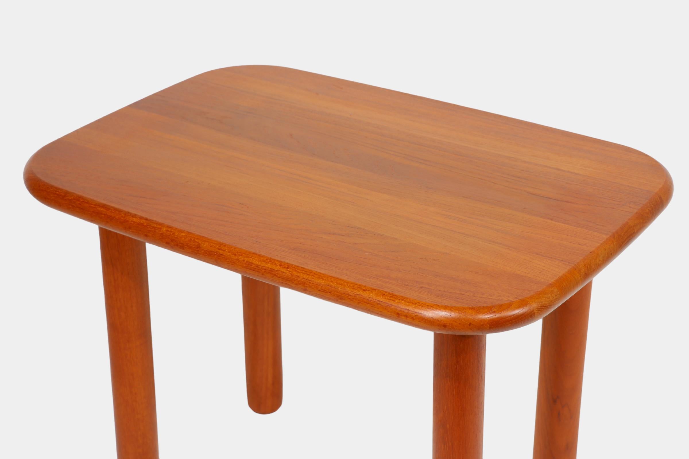  1970's Danish Modern Teak  End Table by Neils Bach  For Sale 9