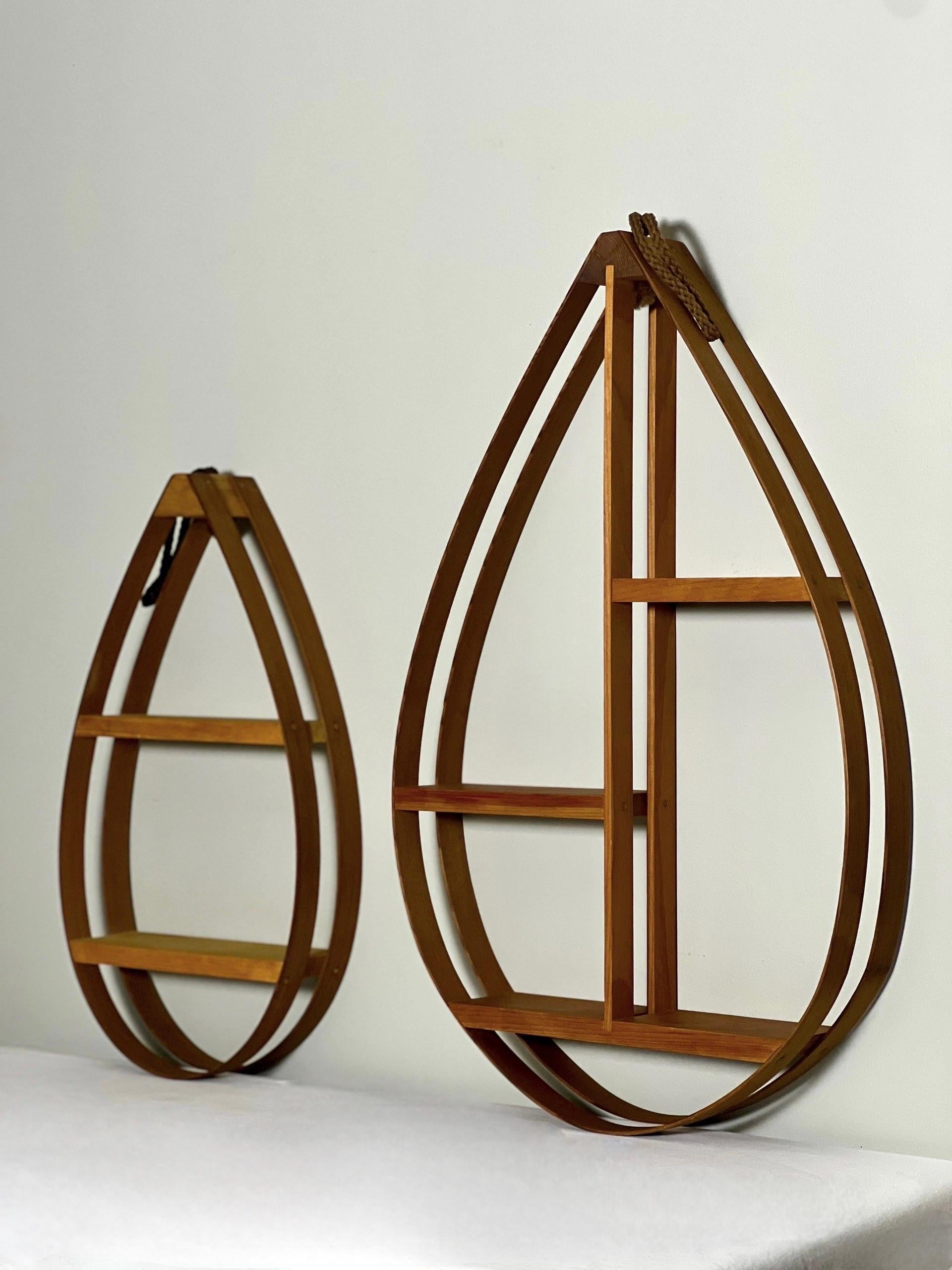 1970s Danish Modern Teardrop Bentwood Wall Shelf Curios, Pair For Sale 7
