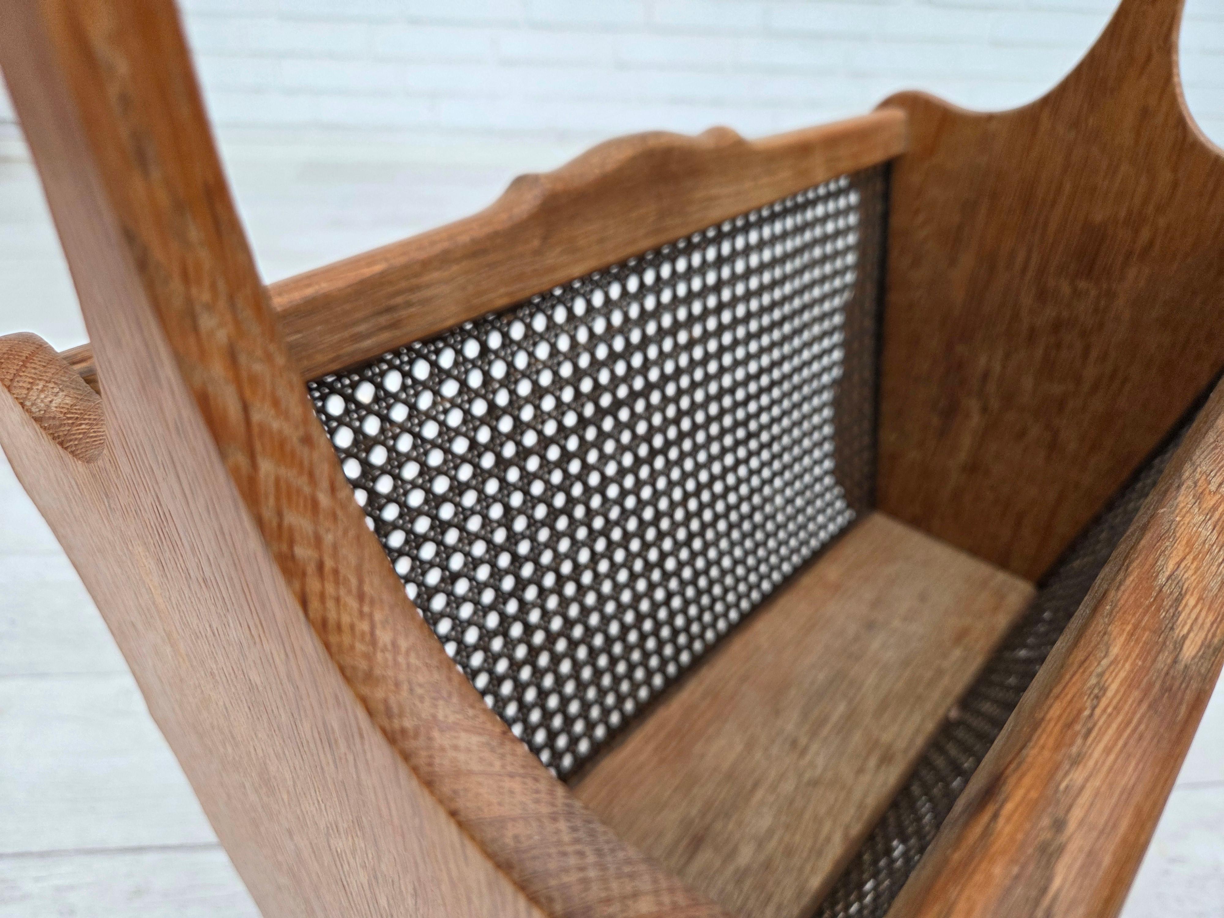 1970s, Danish newspaper holder, solid oak wood, furniture mesh. For Sale 6