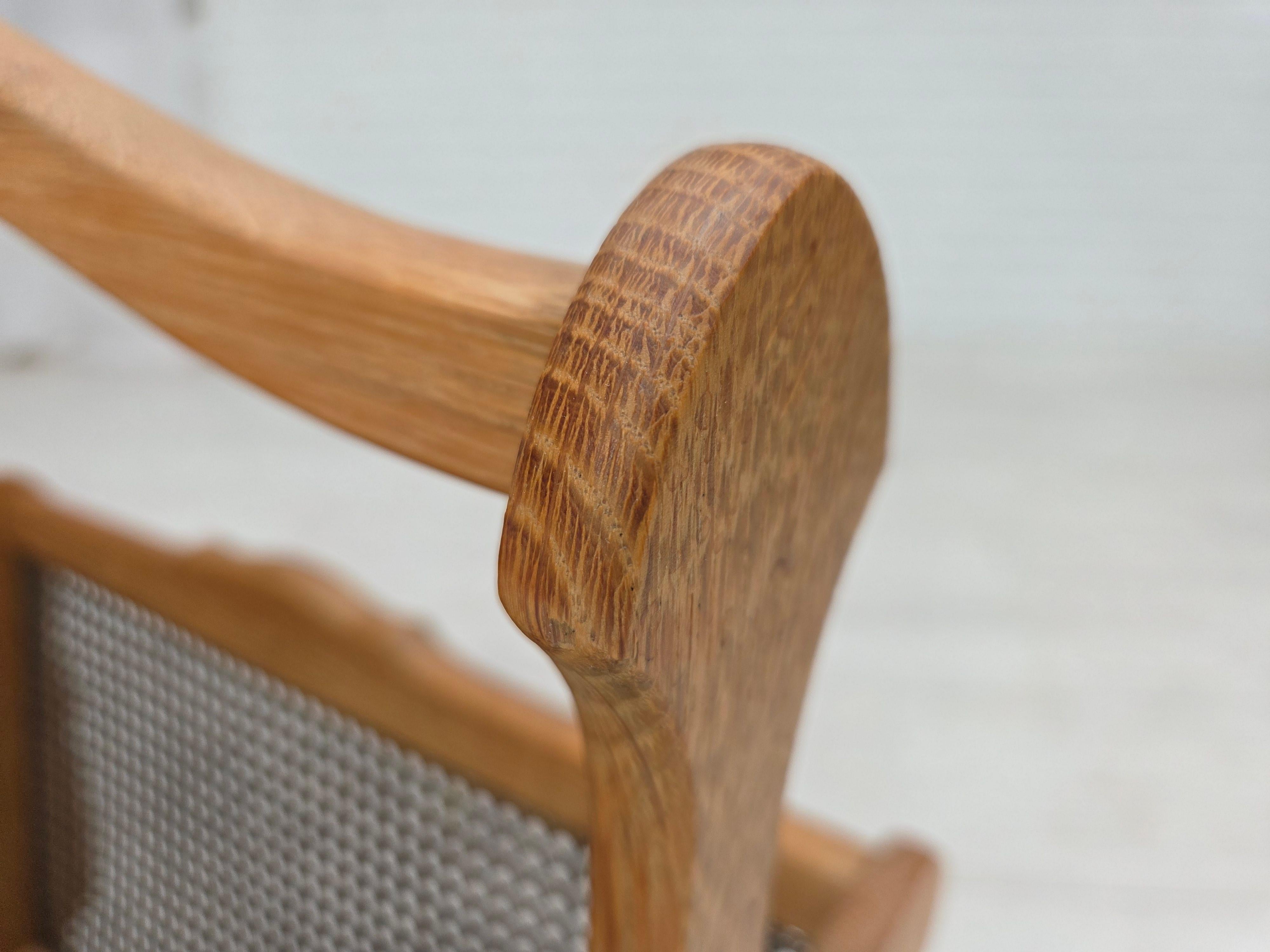 Late 20th Century 1970s, Danish newspaper holder, solid oak wood, furniture mesh. For Sale