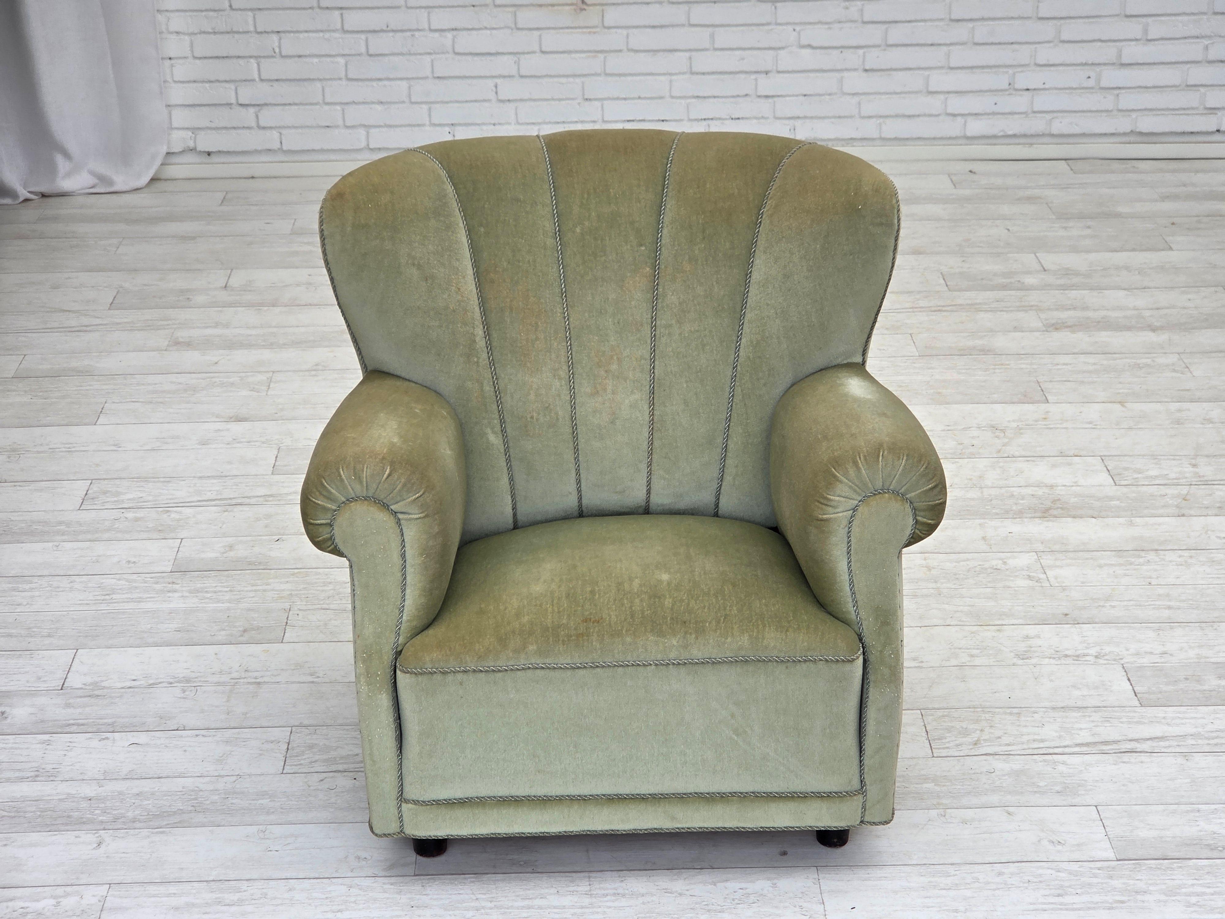 1970s, Danish relax armchair, light green furniture velour, original condition. For Sale 2