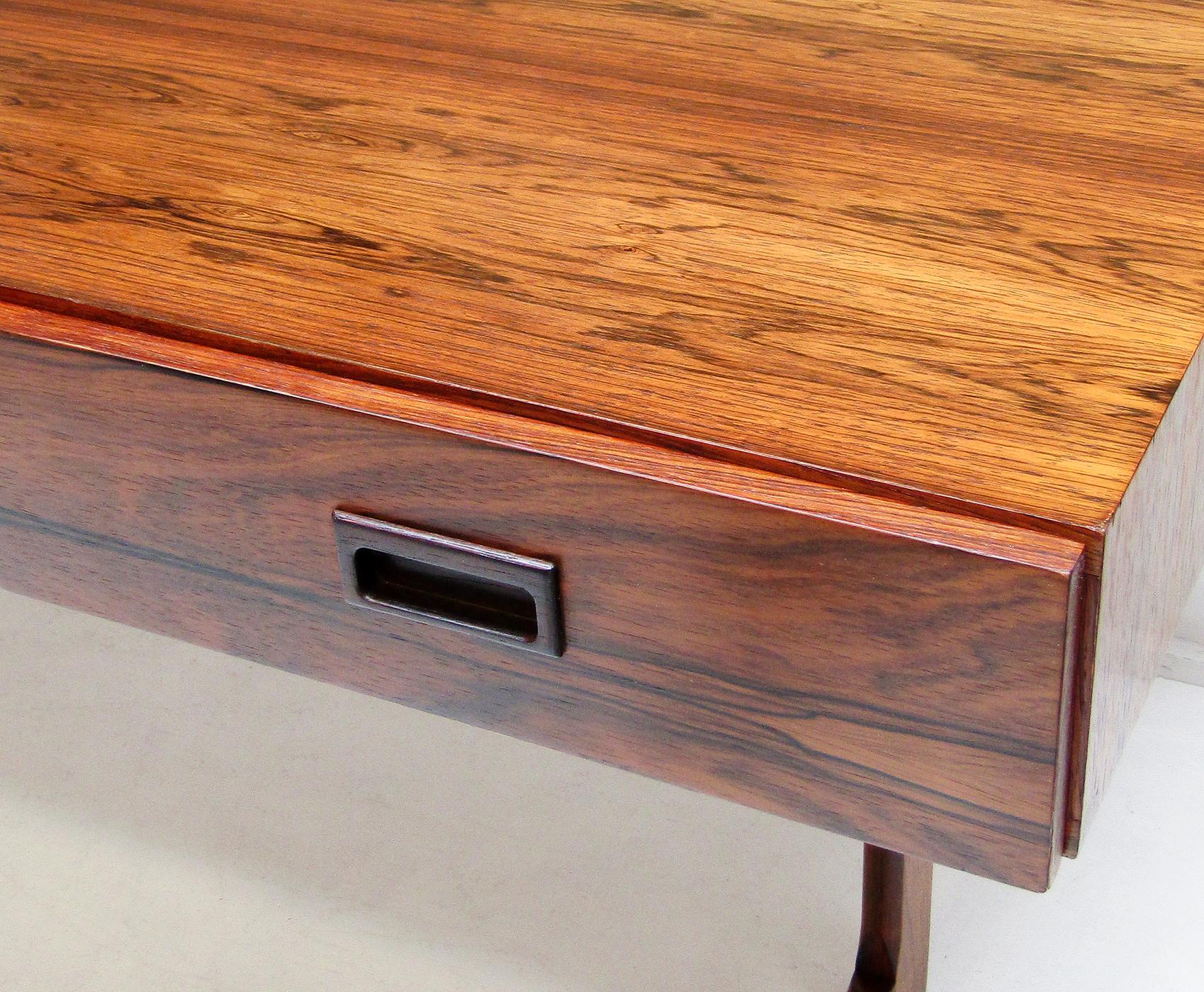 1970s Danish Rosewood Cantilever Desk by Georg Petersens 4