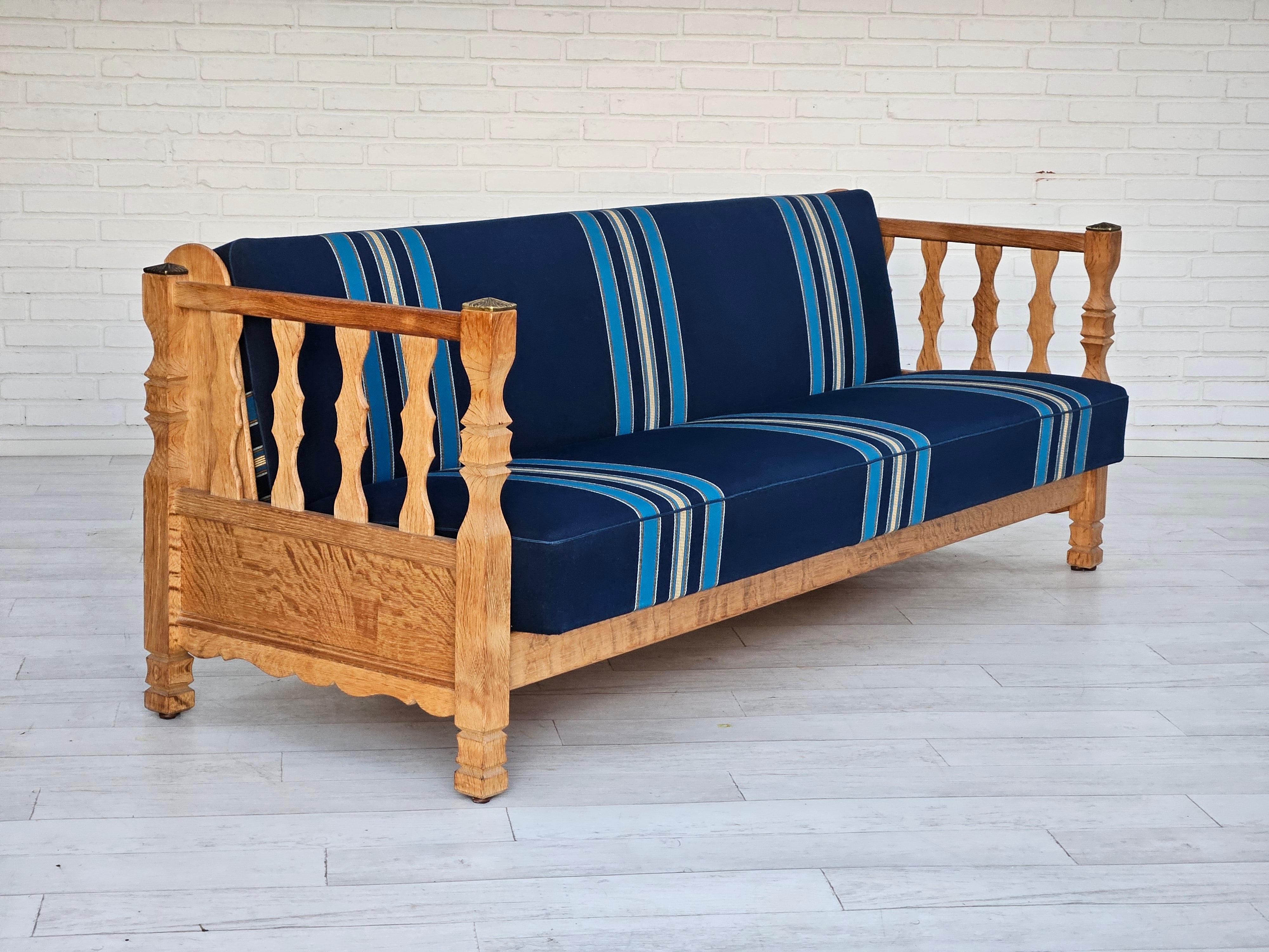 Scandinavian Modern 1970s, Danish sleeping foldable sofa, oak wood, original very good condition. For Sale