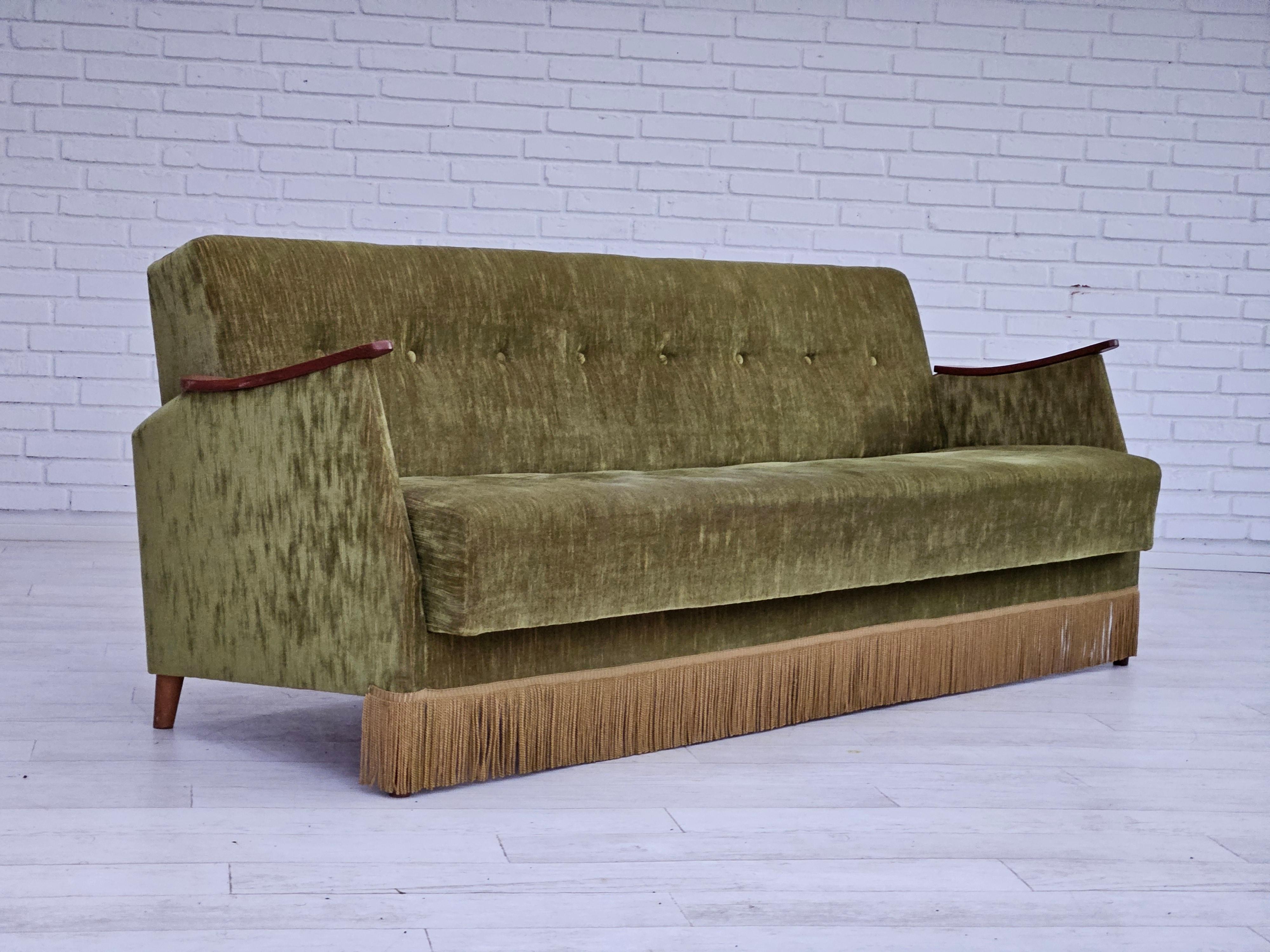 Scandinavian Modern 1970s, Danish sleeping foldable sofa, original very good condition. For Sale