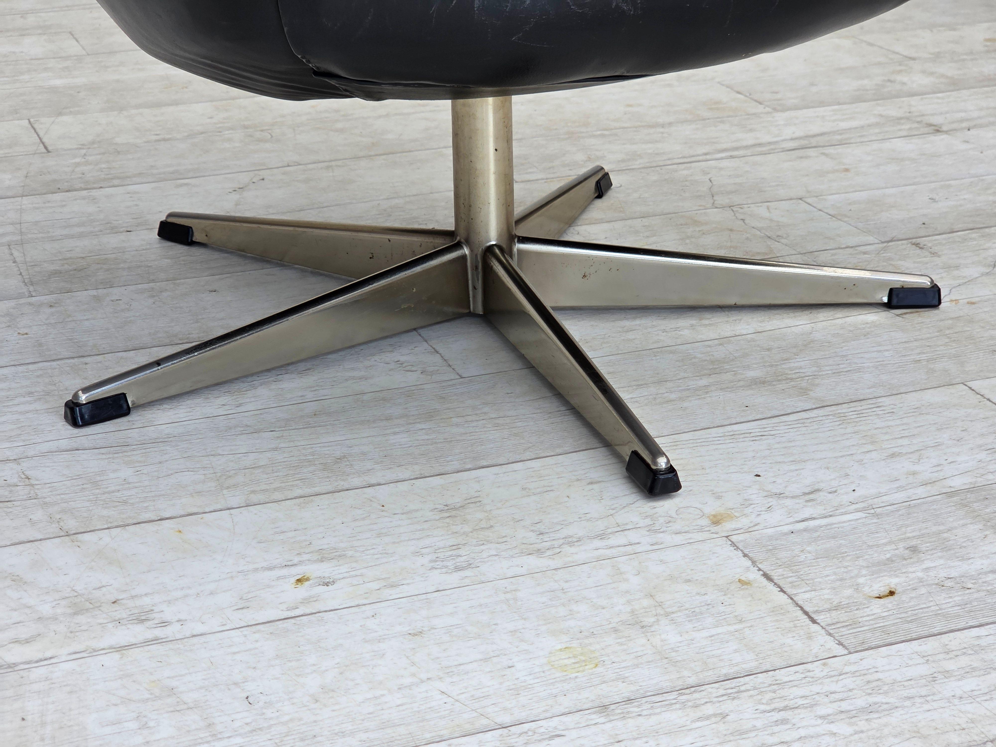 1970, fauteuil pivotant danois par H.W. Klein pour Bramin Møbler, meuble en cuir. en vente 3