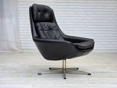 1970s, Danish swivel chair by H.W.Klein for Bramin Møbler, furniture leather.