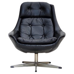 Anni '70, sedia girevole danese di H.W. Klein per Bramin Møbler, arredamento in pelle.
