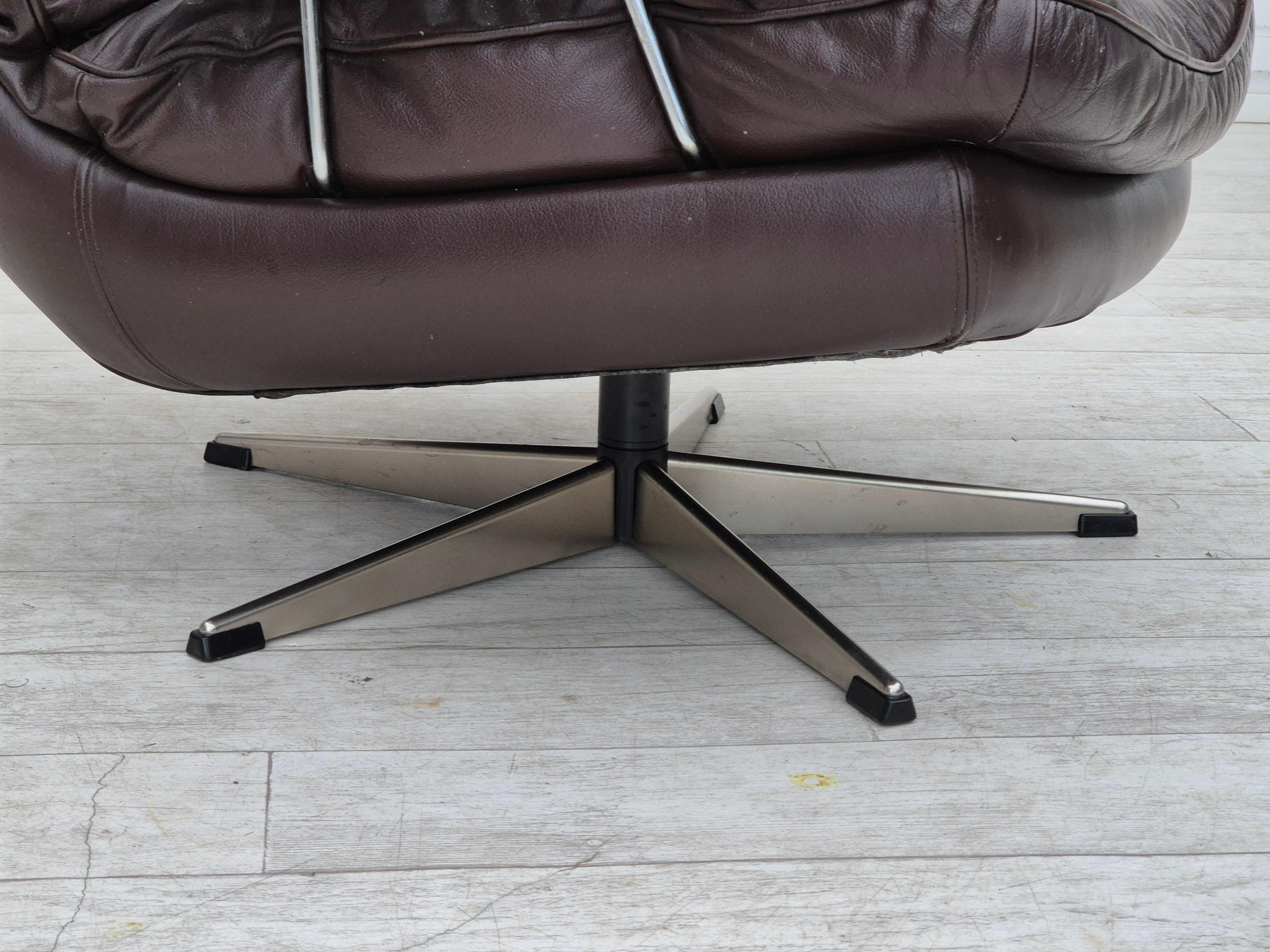 1970s, Danish swivel chair, original condition, brown furniture leather. For Sale 8