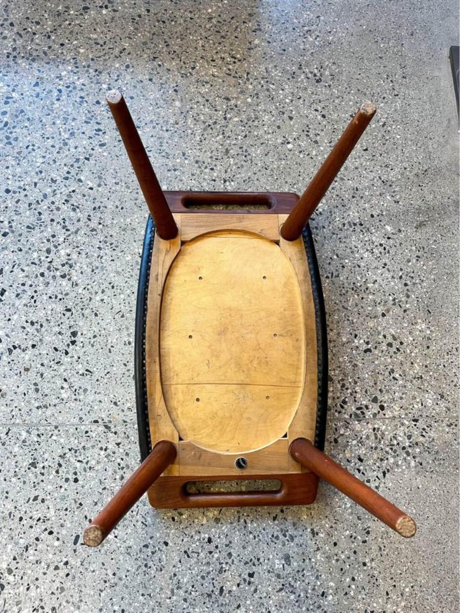 1970s Danish Teak AP29 “Papa Bear” Ottoman  Stool by Hans Wegner for AP Stolen In Good Condition For Sale In Victoria, BC